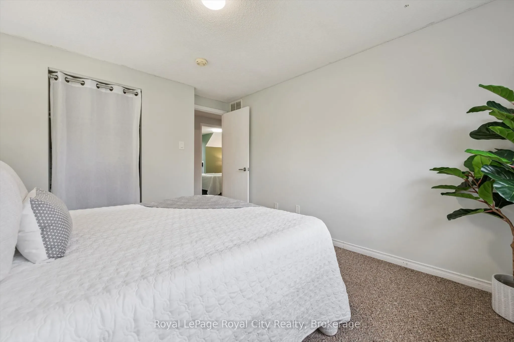 41 Grandridge Crescent