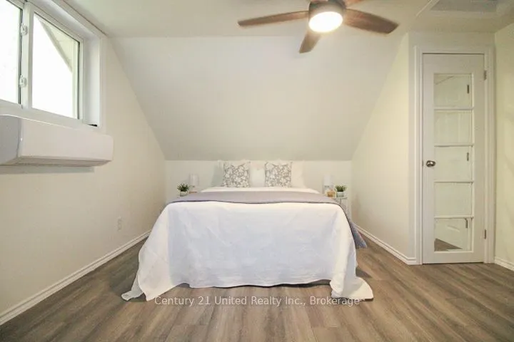 34 Cliffside Drive