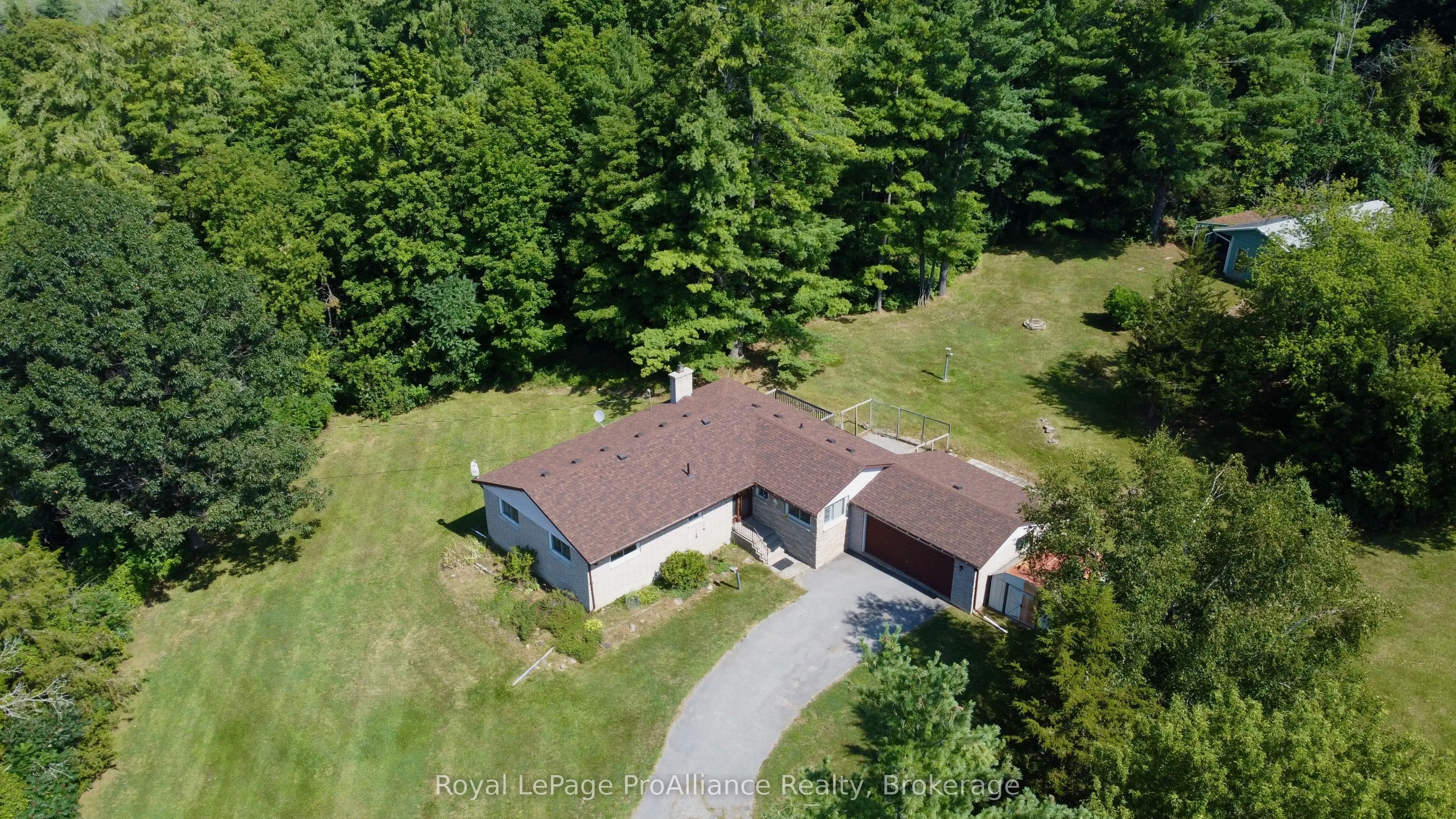 1347 Stockdale Road