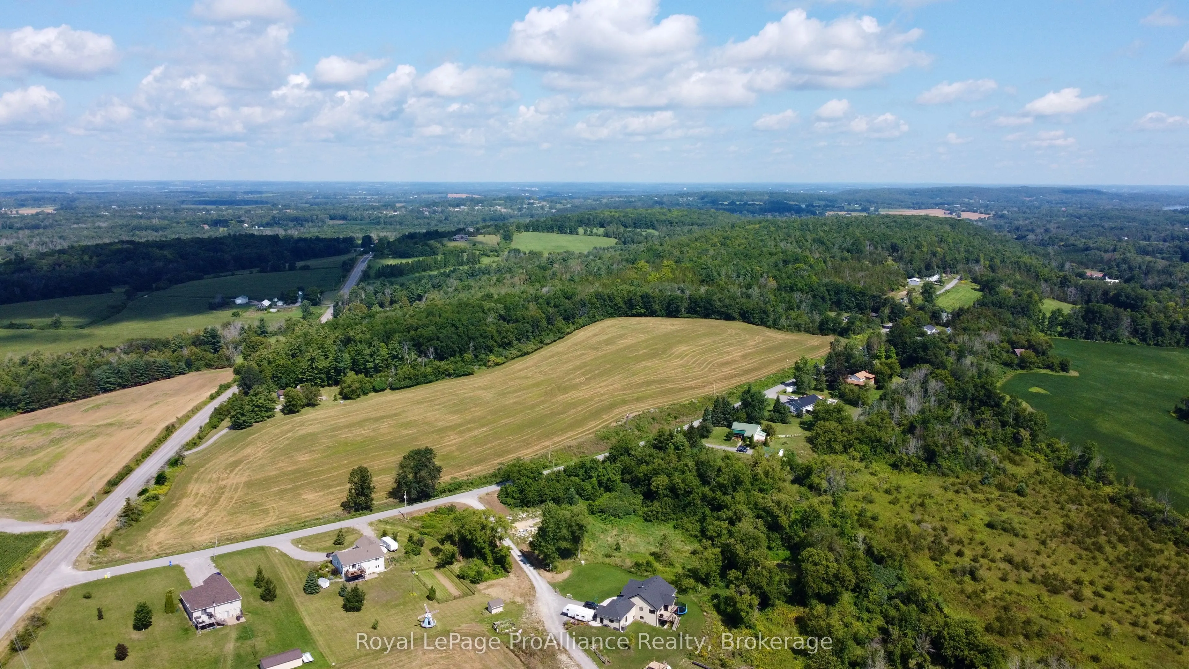 1347 Stockdale Road