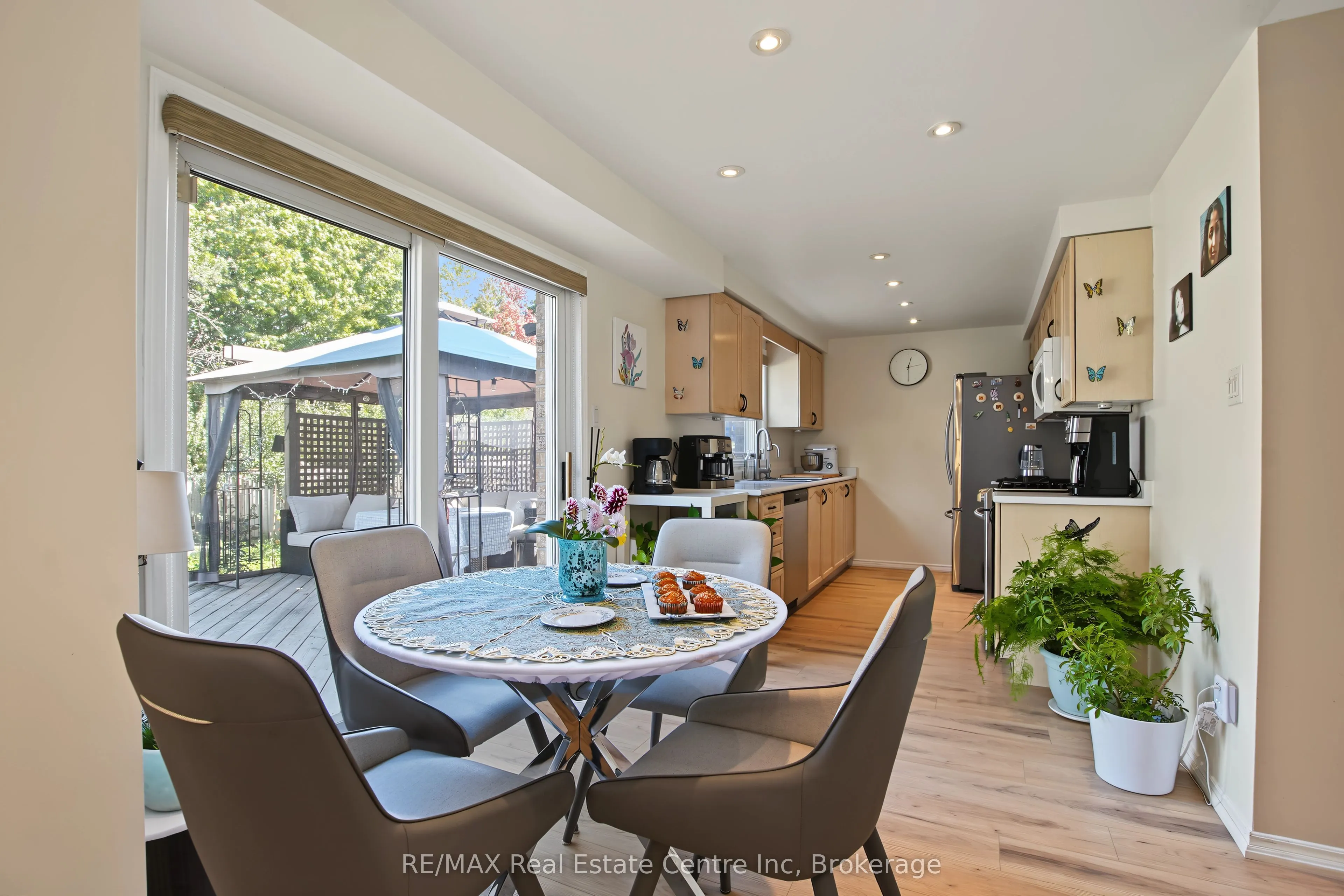 210 Elmira Road S