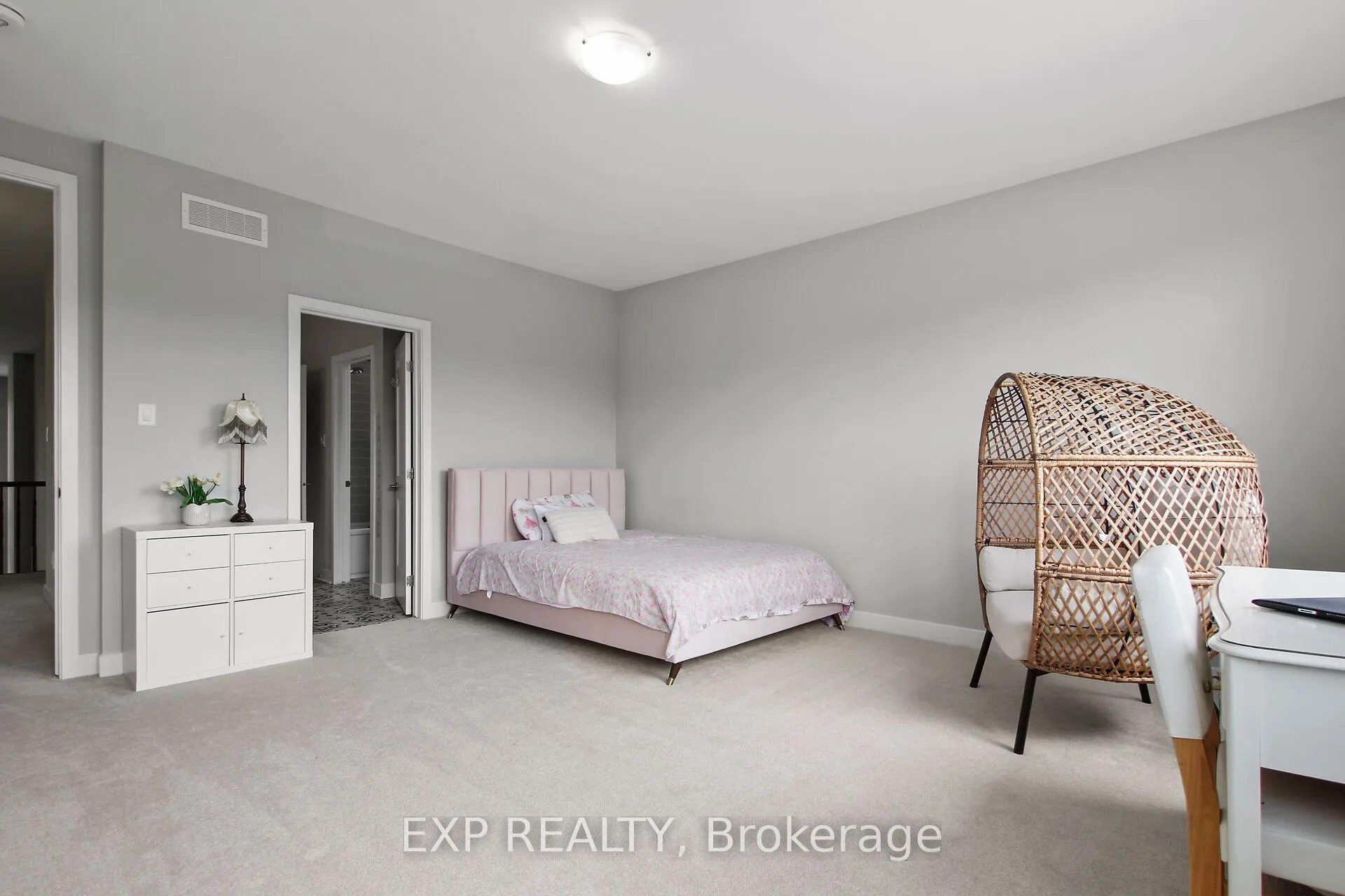307 Antler Court