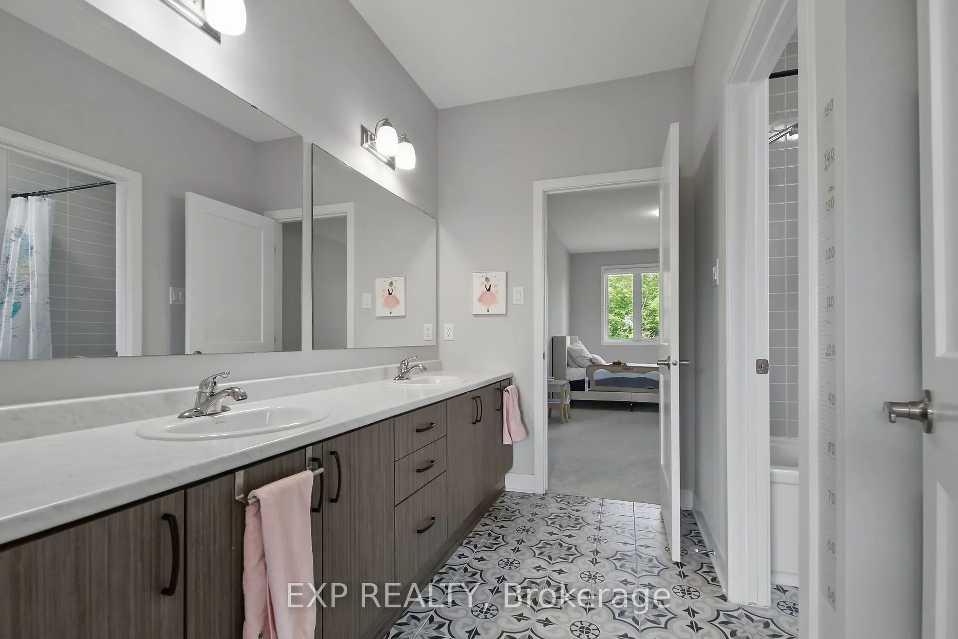 307 Antler Court