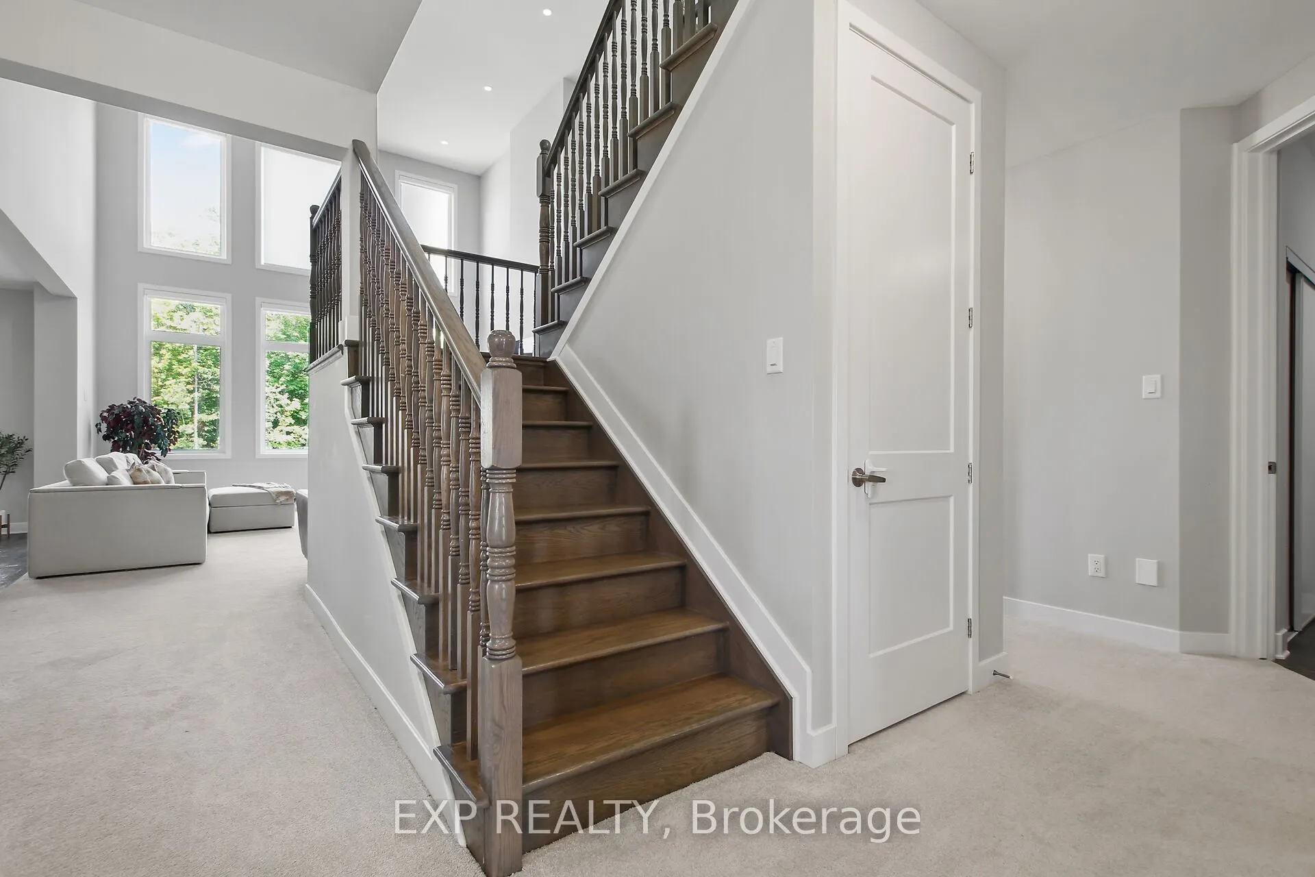 307 Antler Court