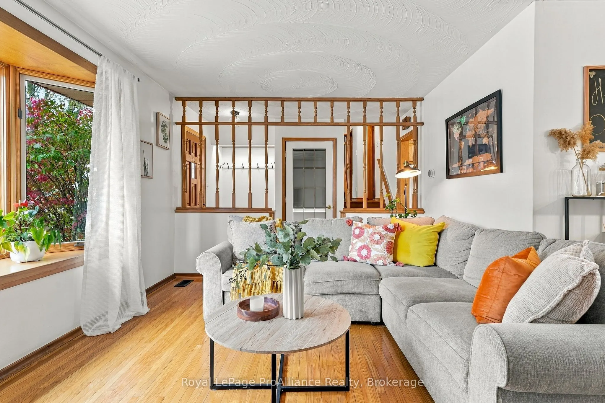 12 Thorncliffe Drive