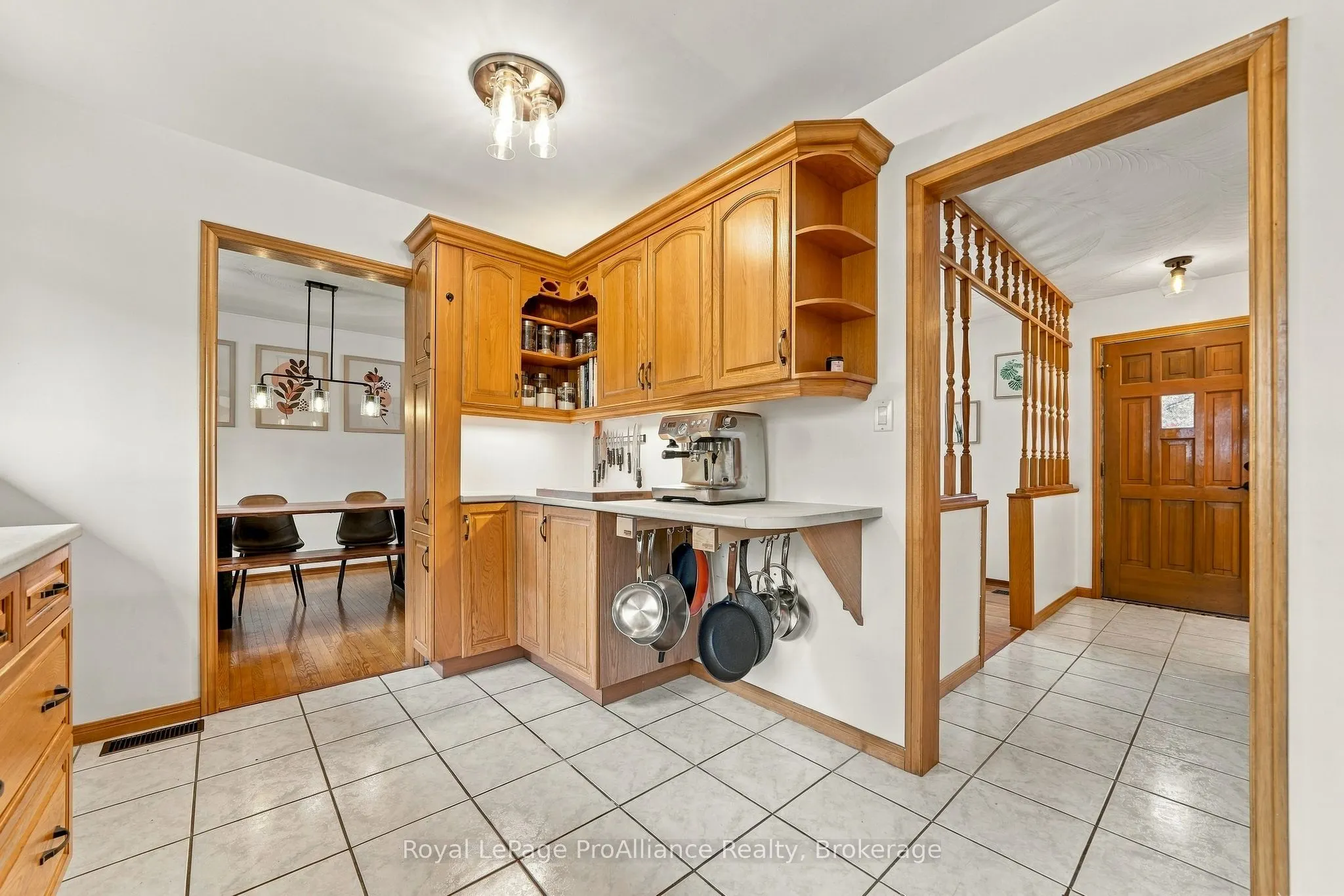 12 Thorncliffe Drive