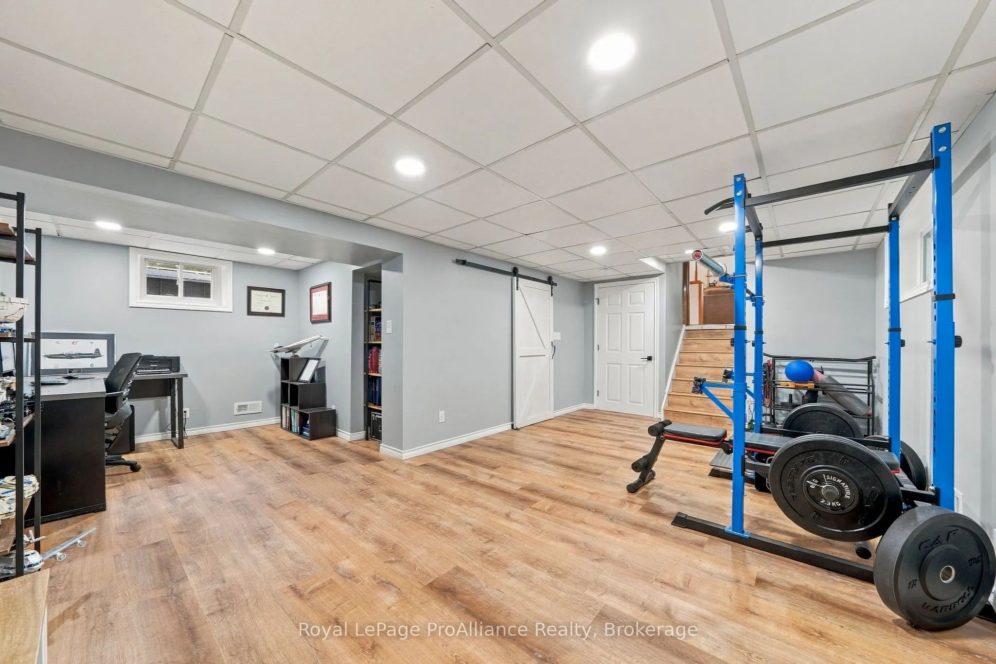 12 Thorncliffe Drive