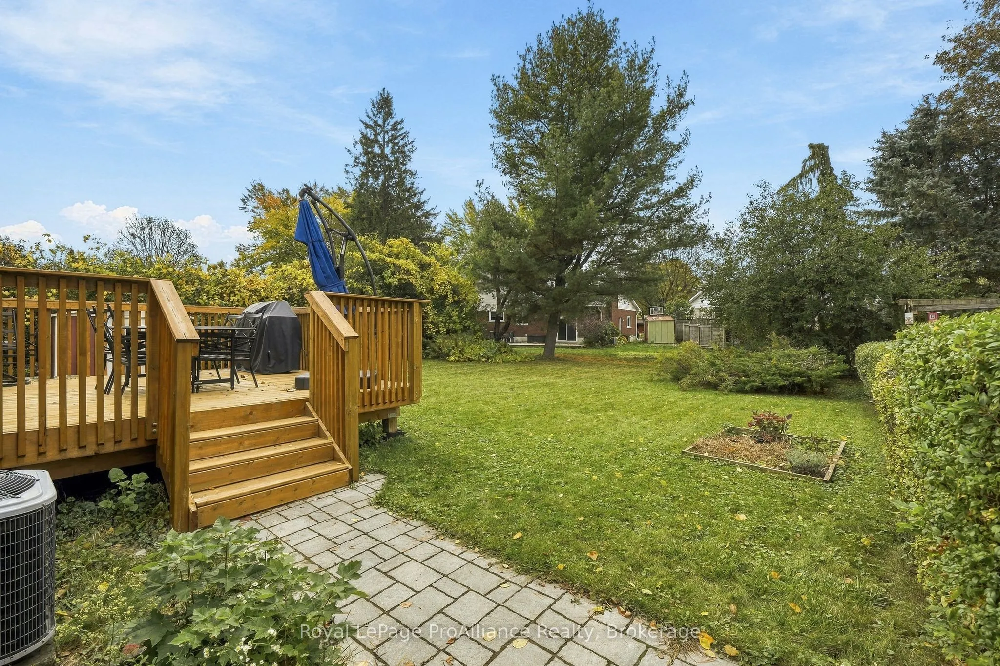 12 Thorncliffe Drive