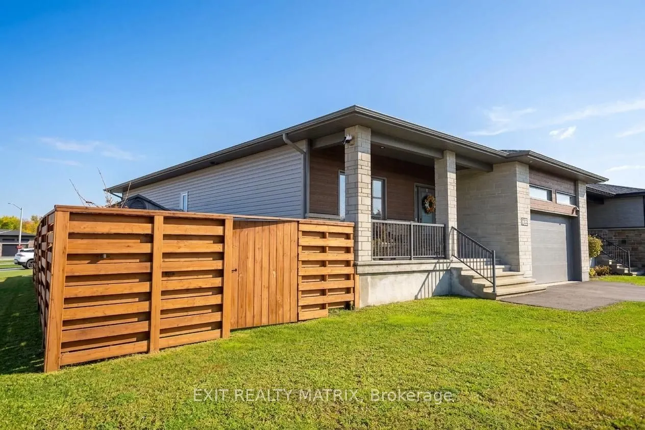 203 Filion Street