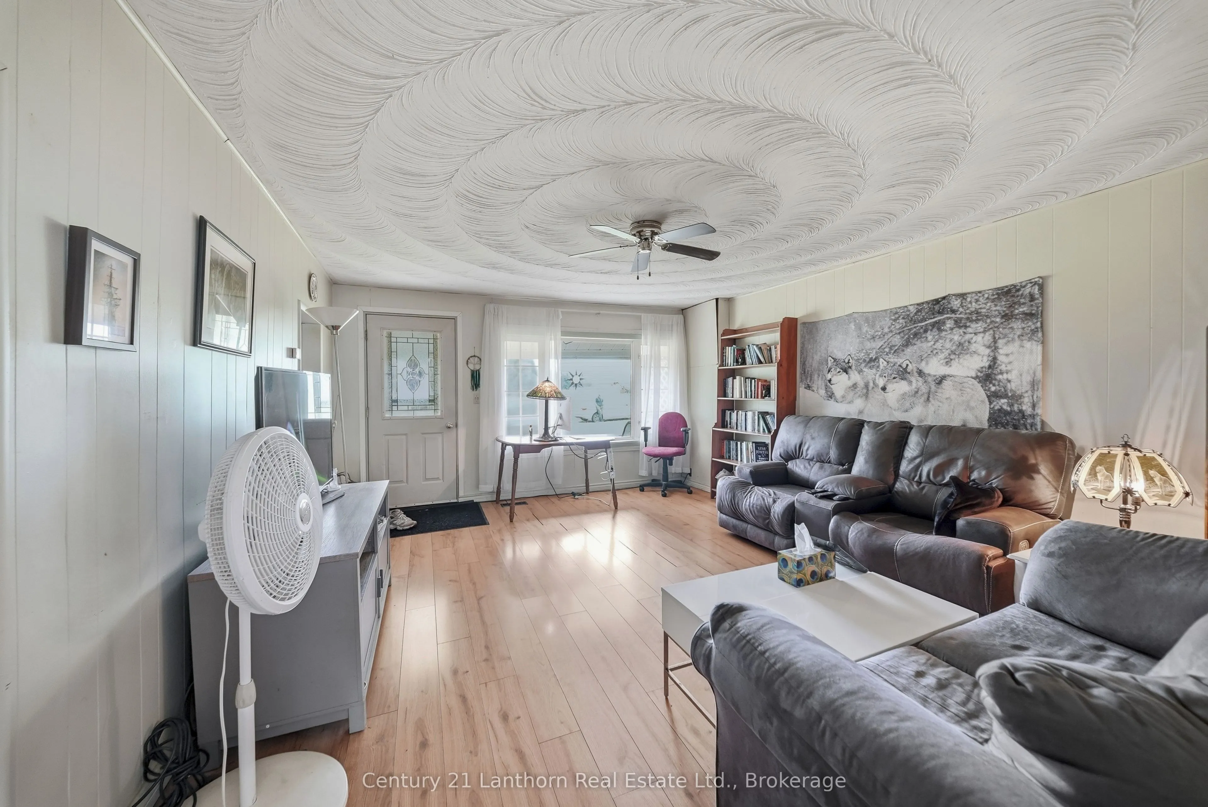 1504 Vanderwater Road