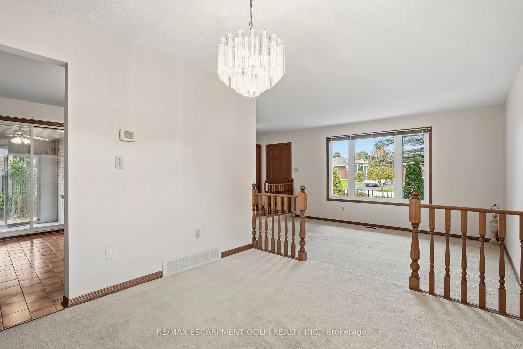 84 Larchwood Circle