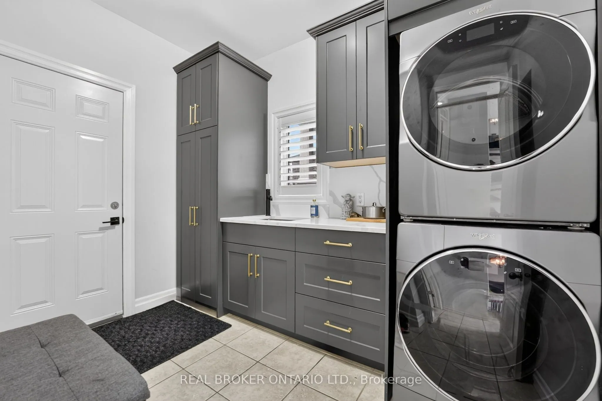4088 Highland Park Drive