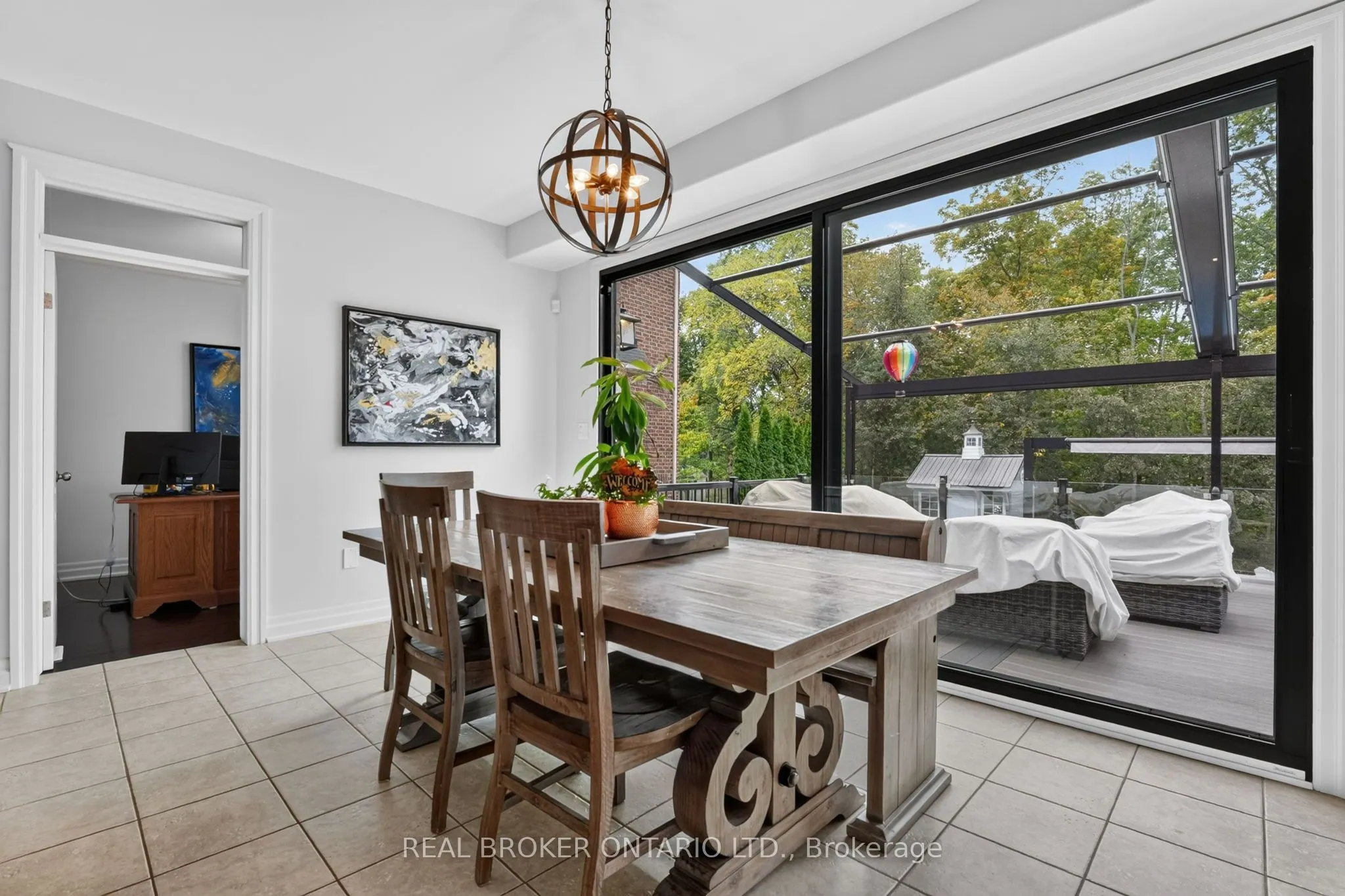 4088 Highland Park Drive