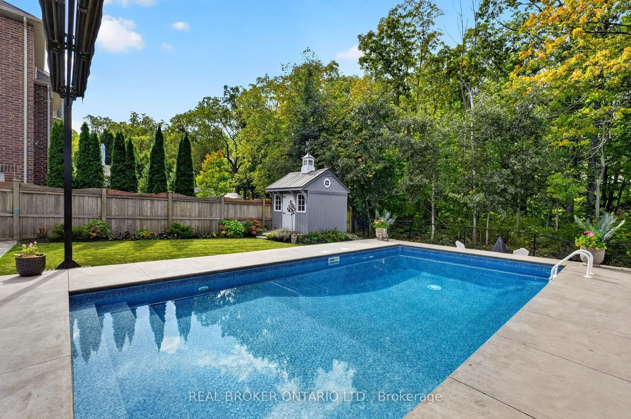 4088 Highland Park Drive