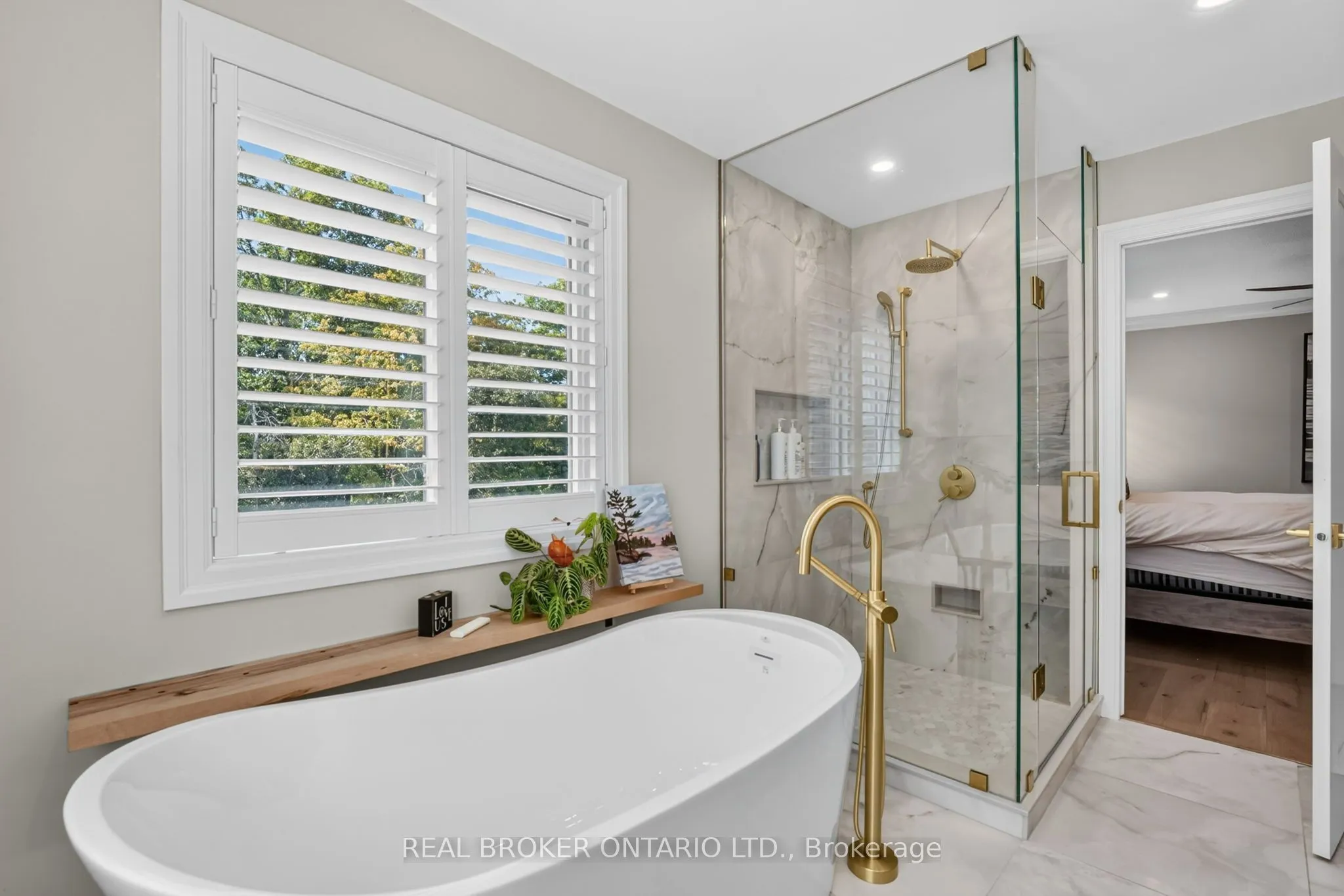 4088 Highland Park Drive