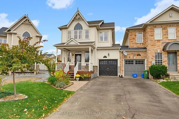 63 Golden Iris Crescent
