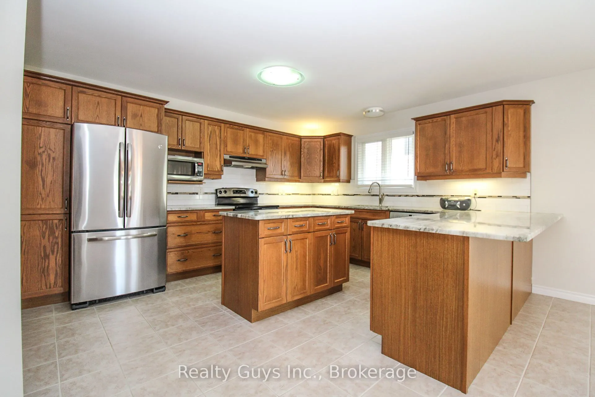 1682 Keppler Crescent