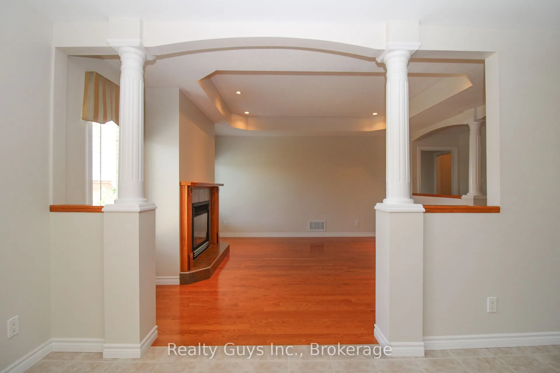 1682 Keppler Crescent
