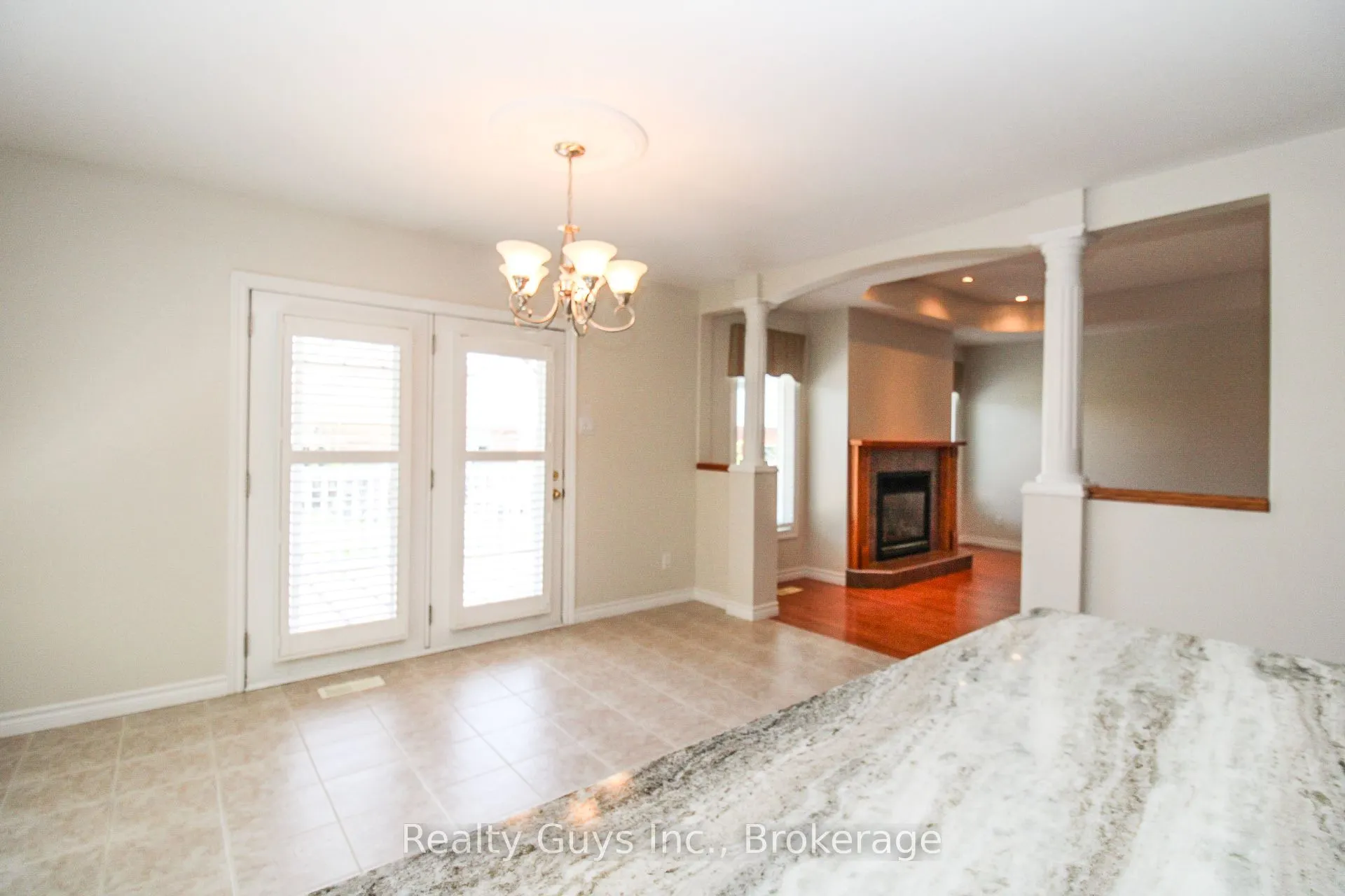 1682 Keppler Crescent