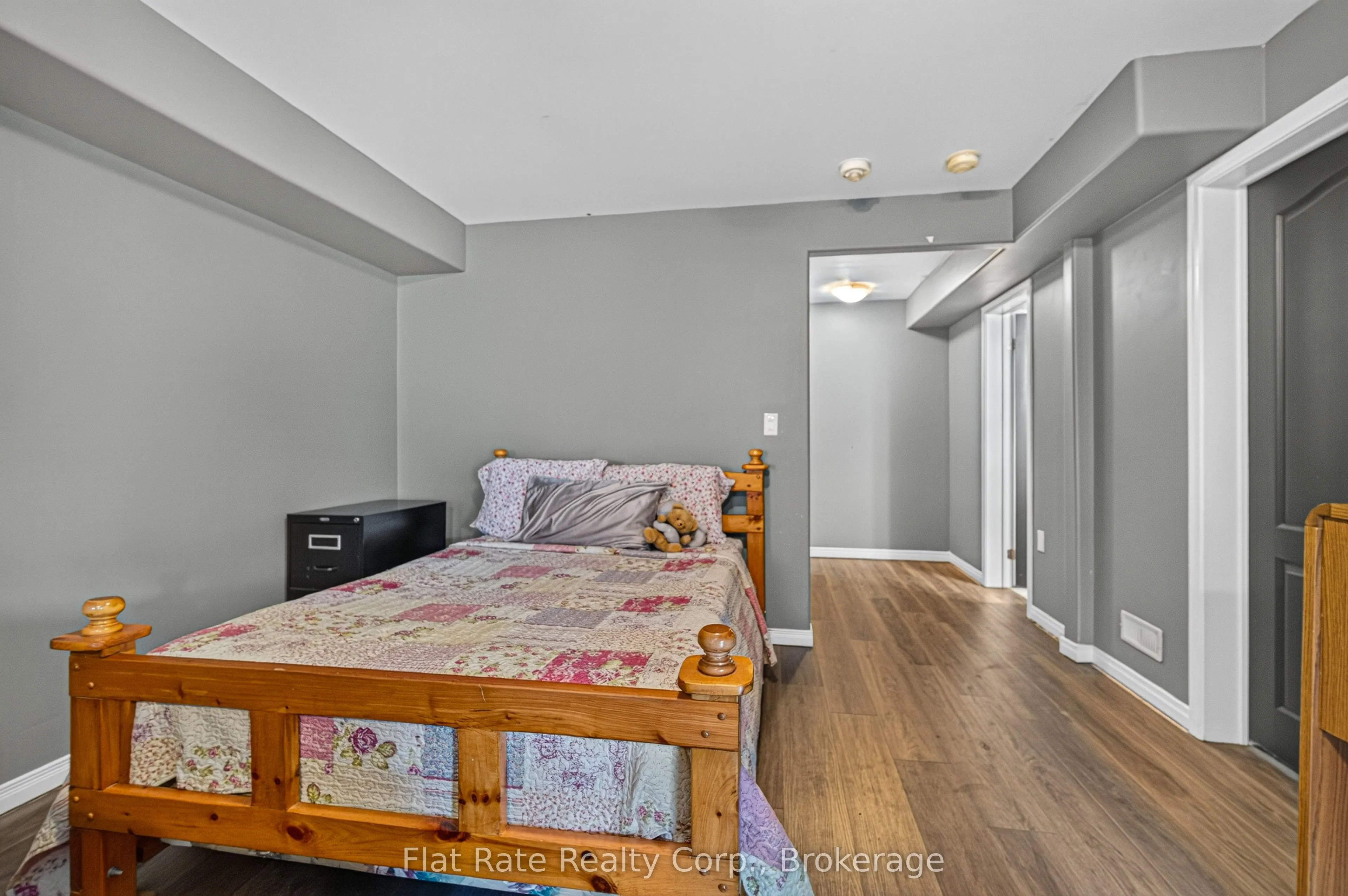 276 LOUDEN Terrace