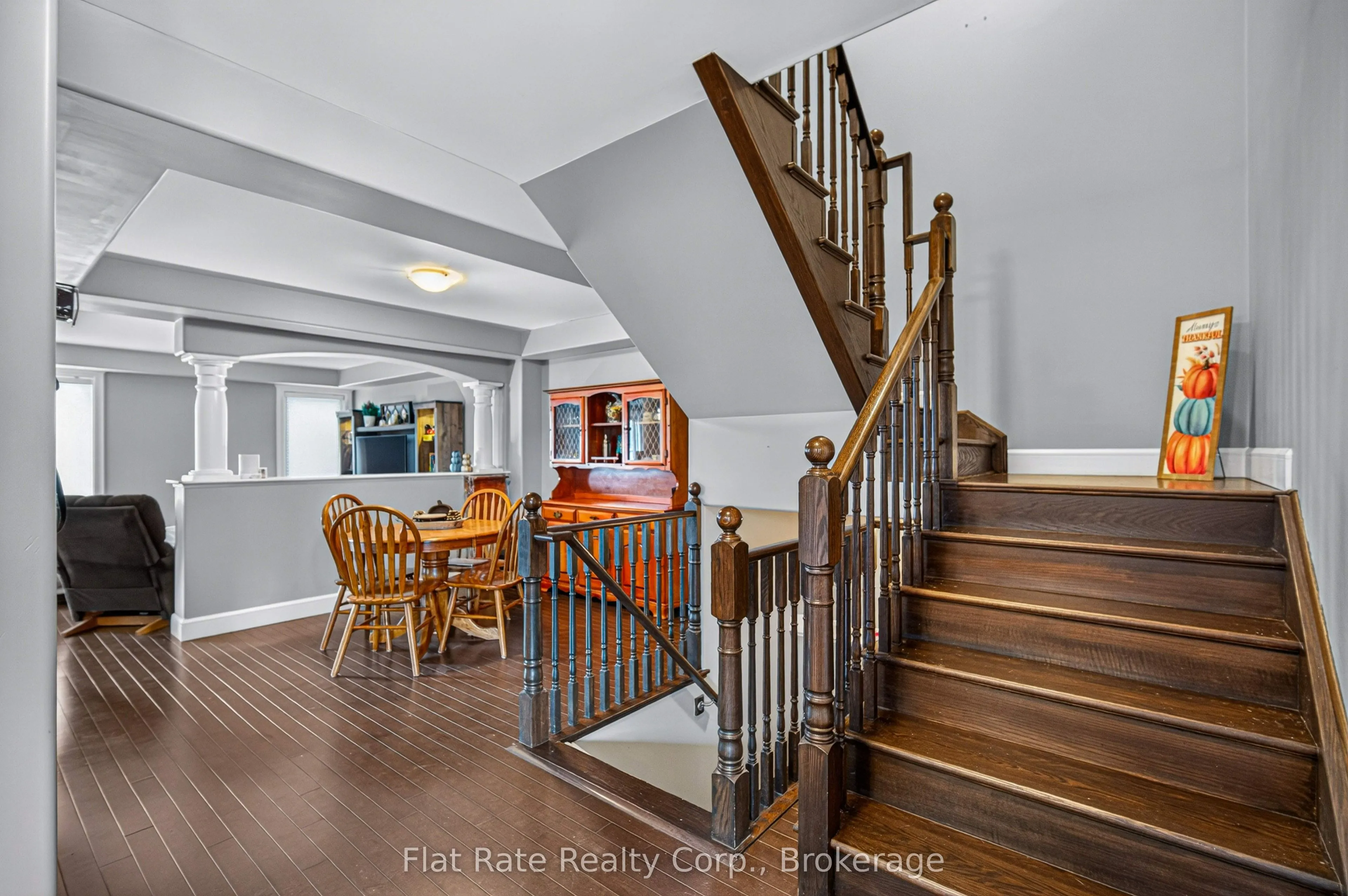 276 LOUDEN Terrace