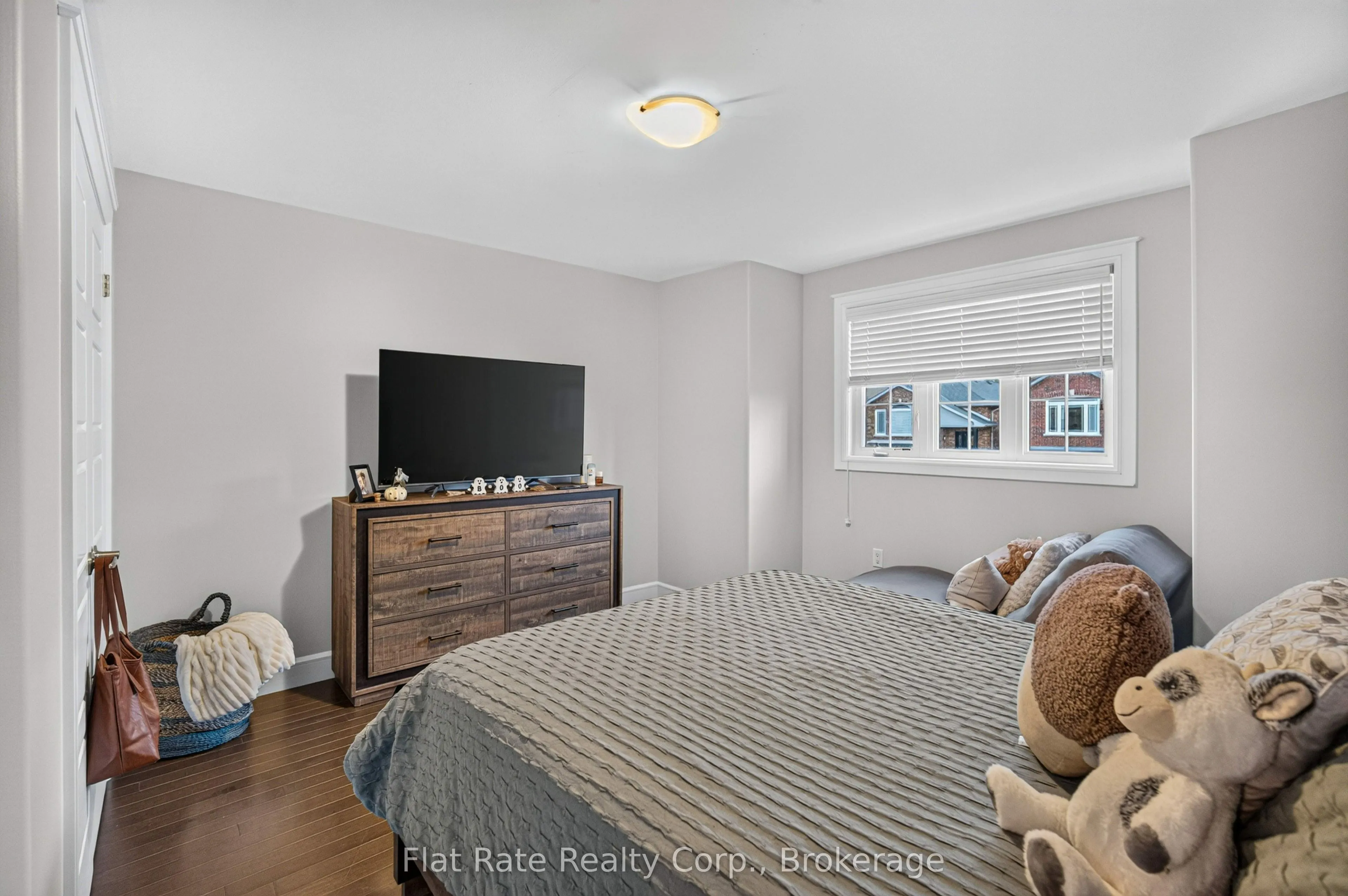 276 LOUDEN Terrace