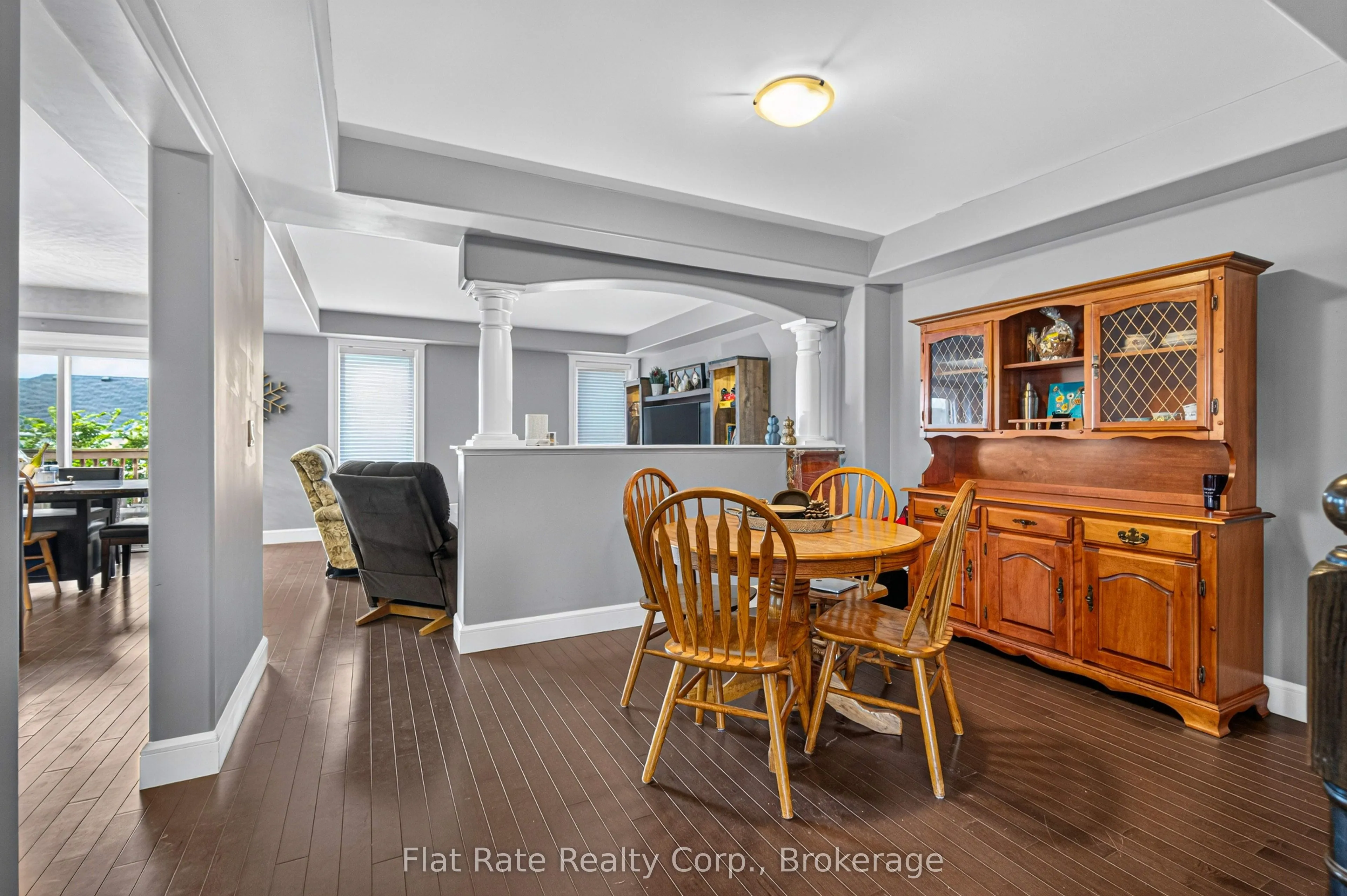 276 LOUDEN Terrace