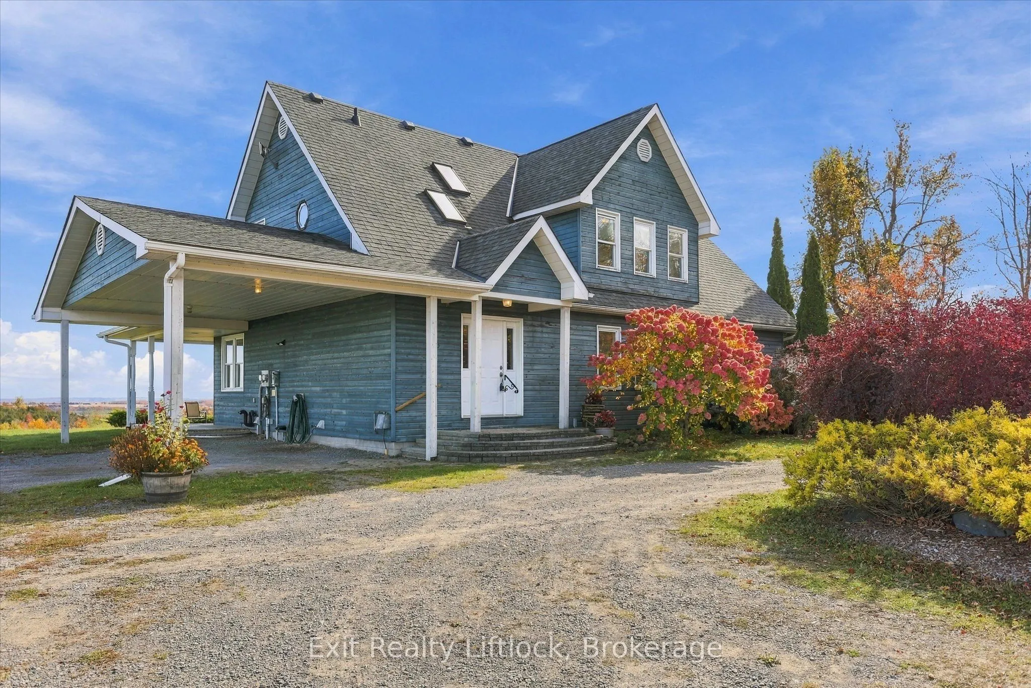 836 Hayes Line
