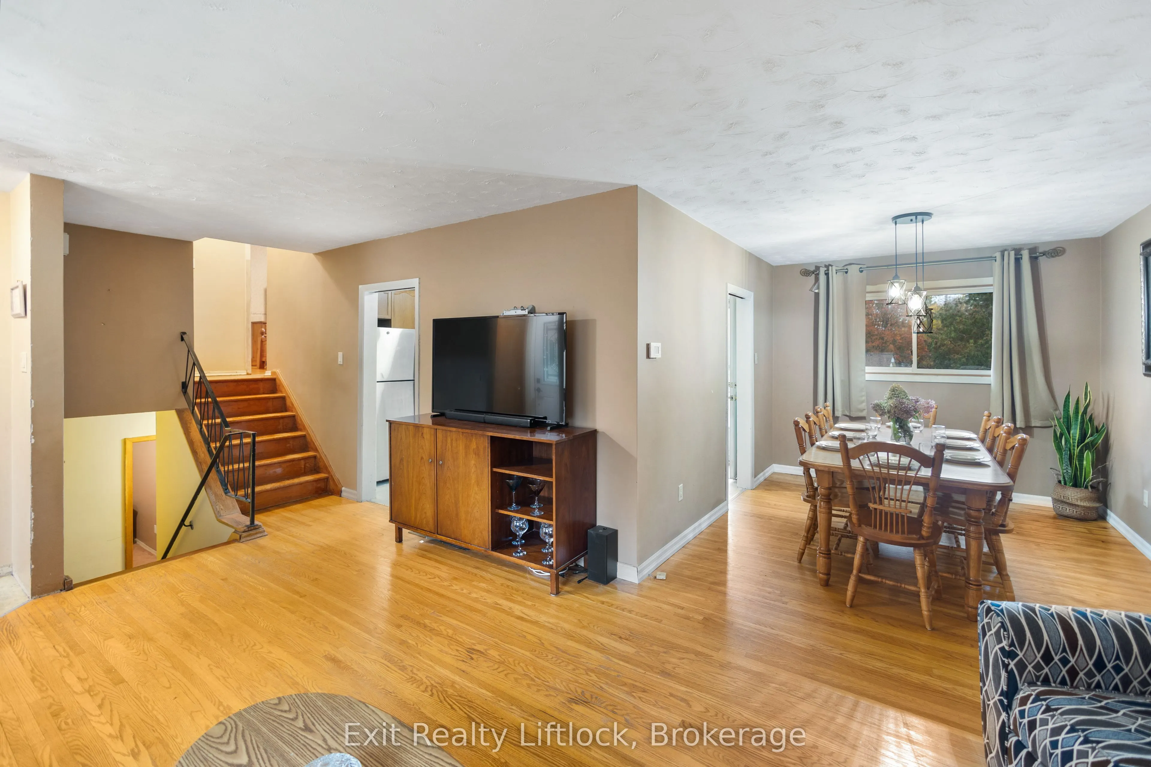 26 Beechwood Drive