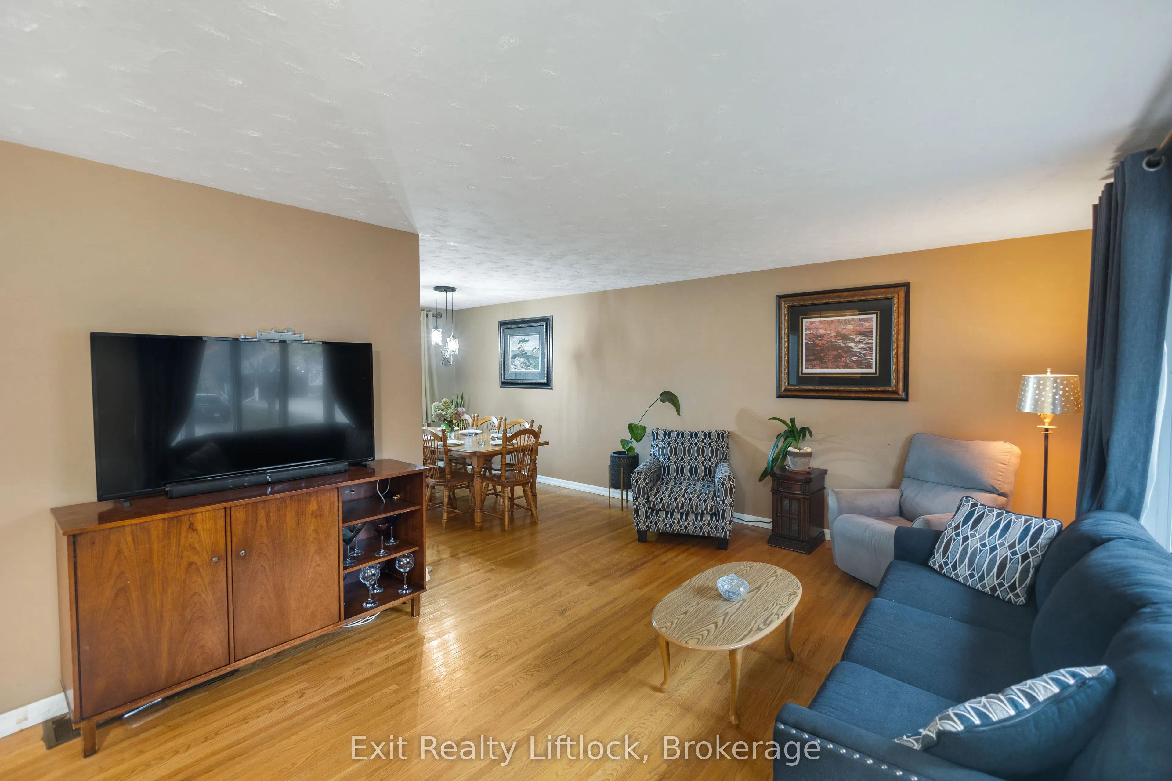 26 Beechwood Drive