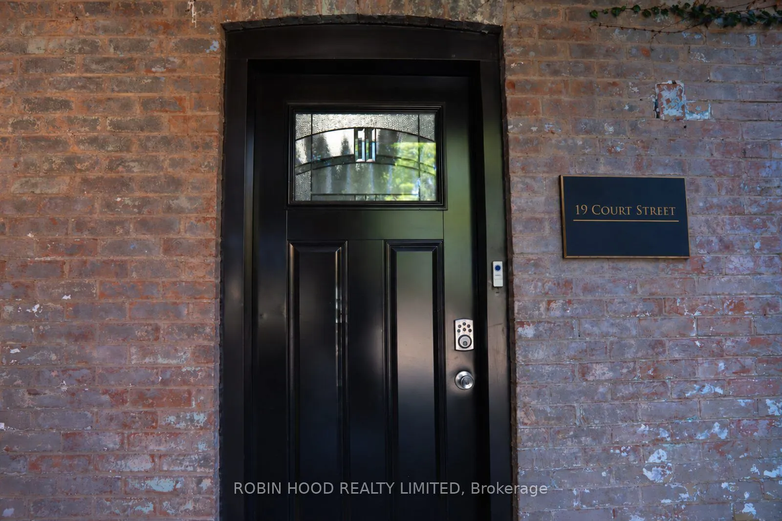 19 Court Street #Lower