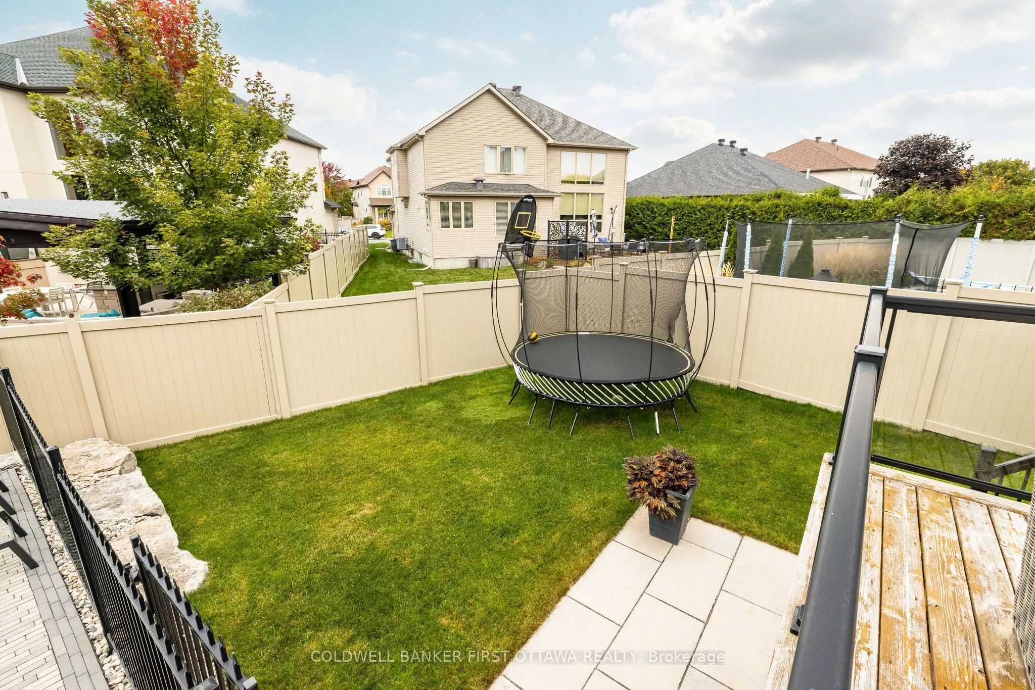 529 Adamson Crescent