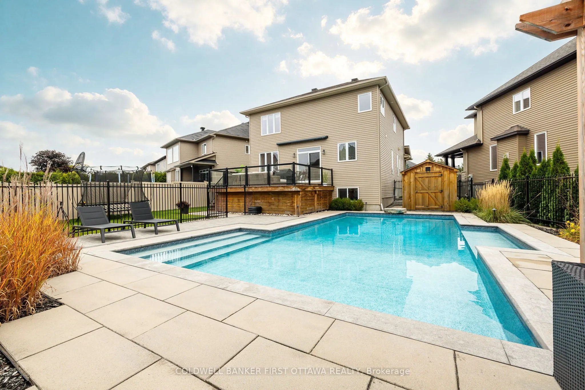 529 Adamson Crescent
