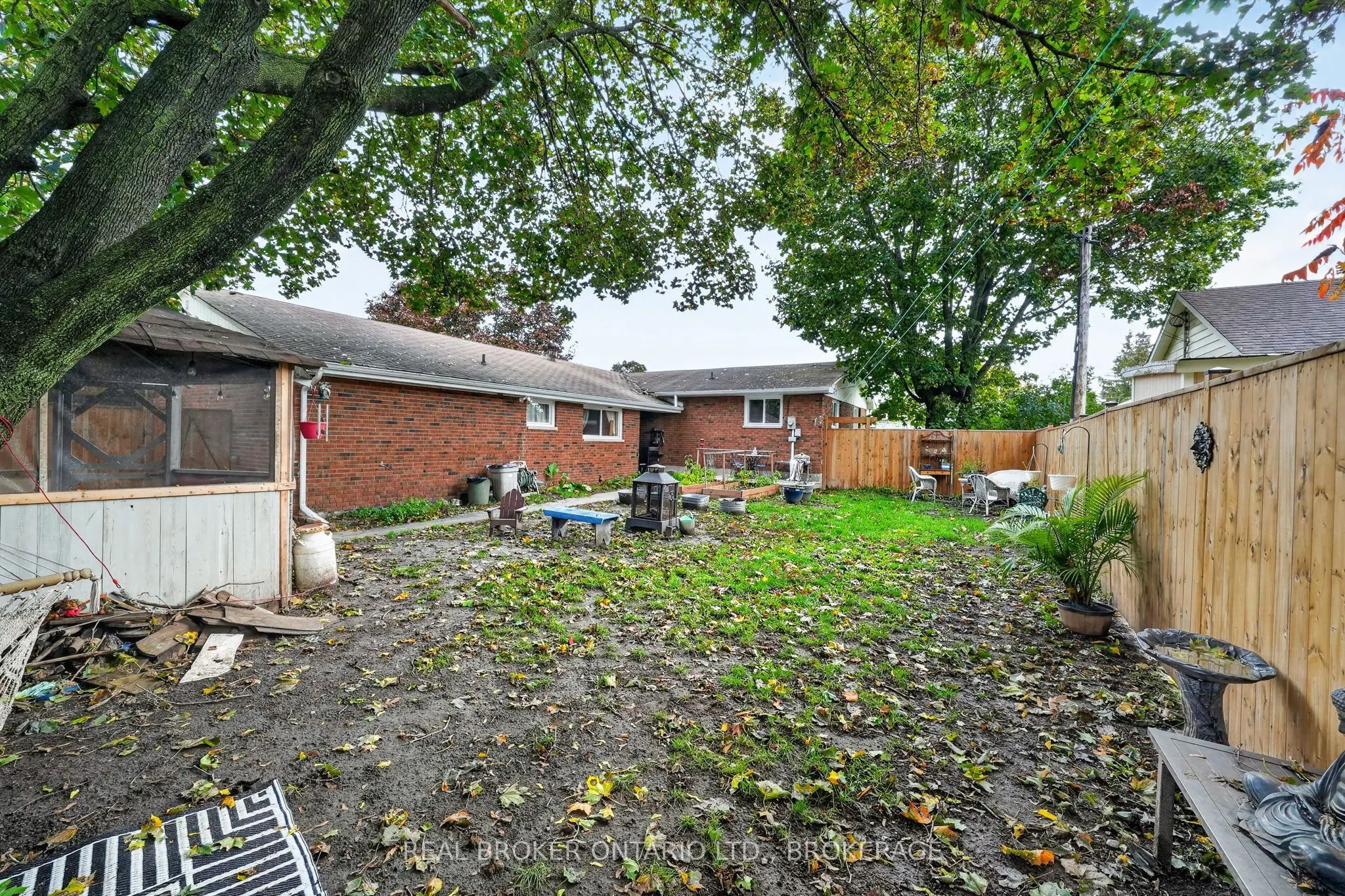 15 Gray Avenue