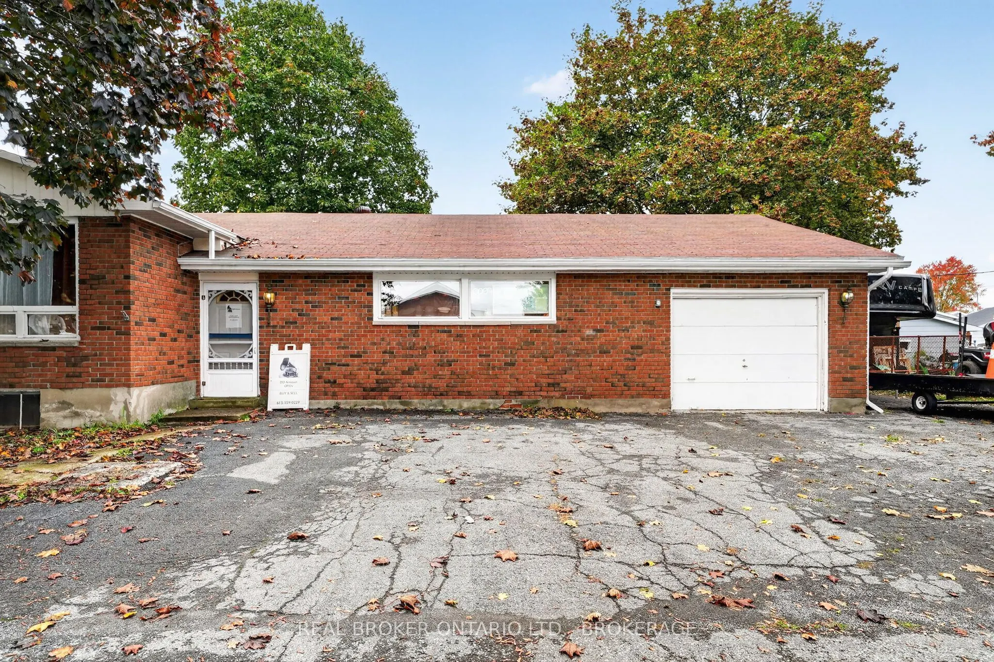 15 Gray Avenue