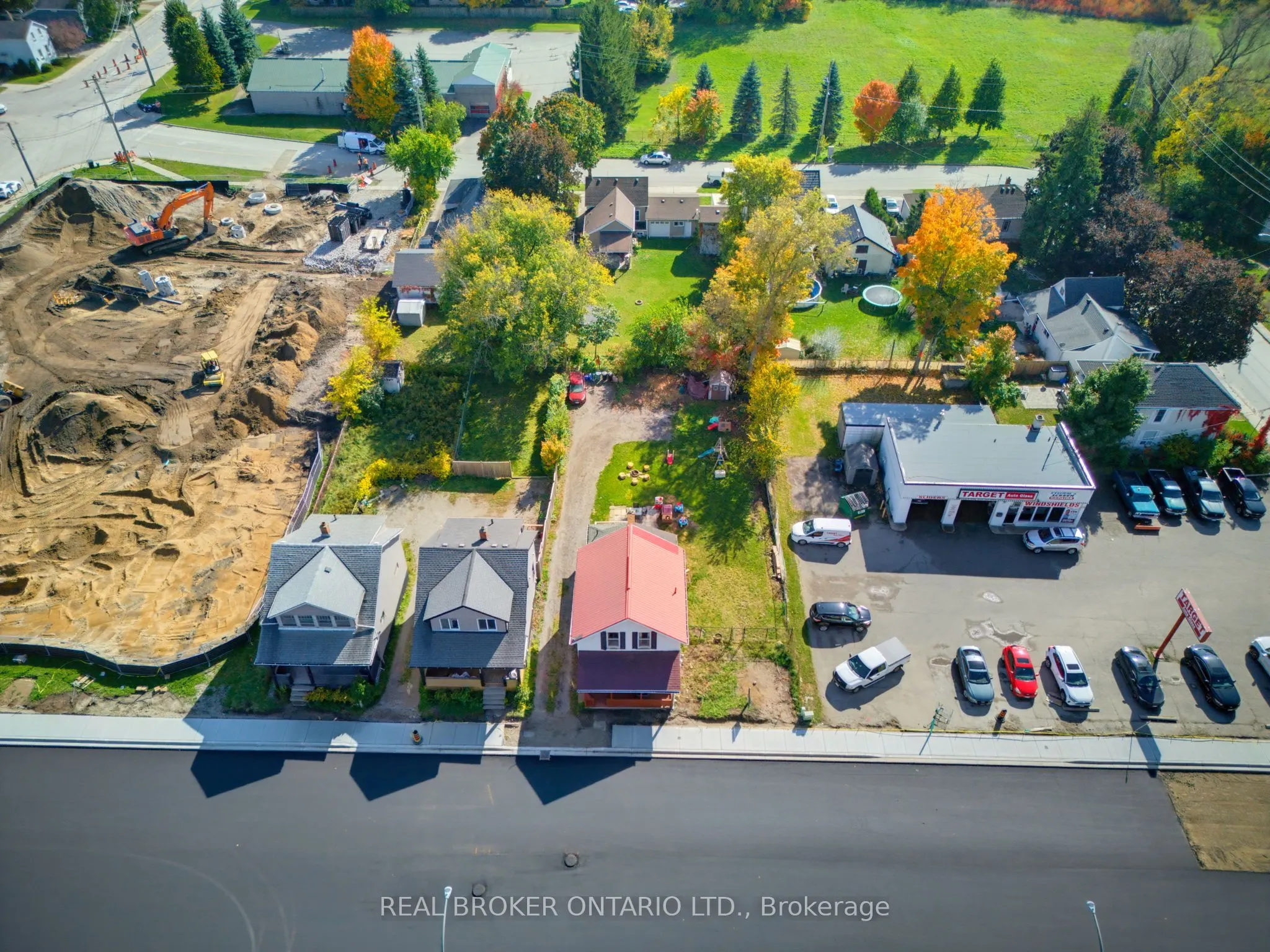 256 Dundas Street
