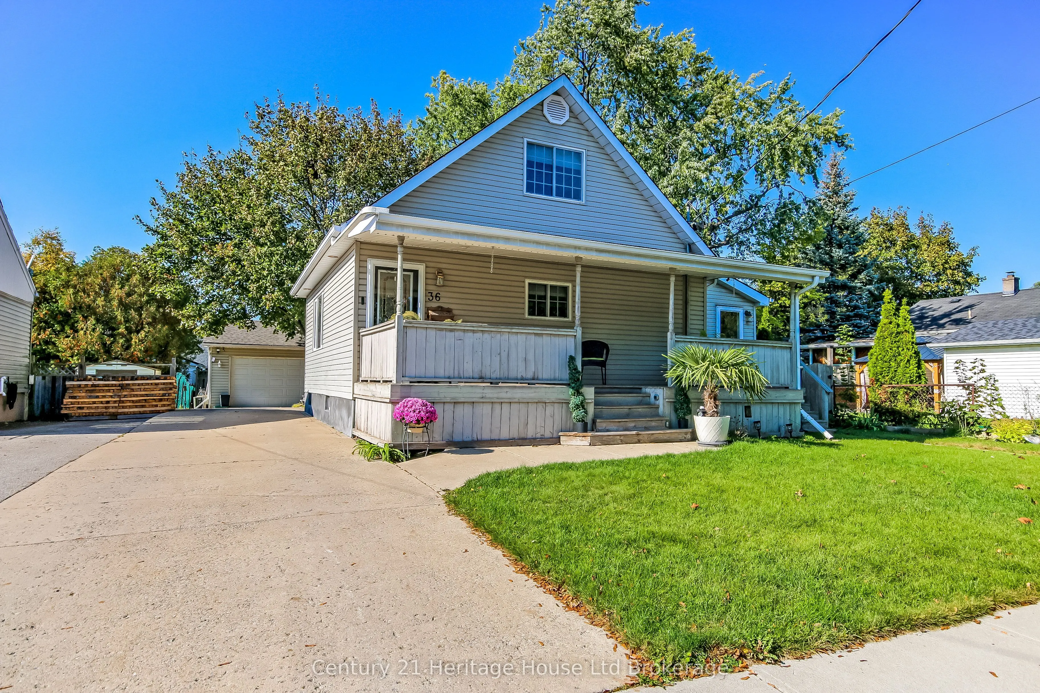 36 Alexander Drive