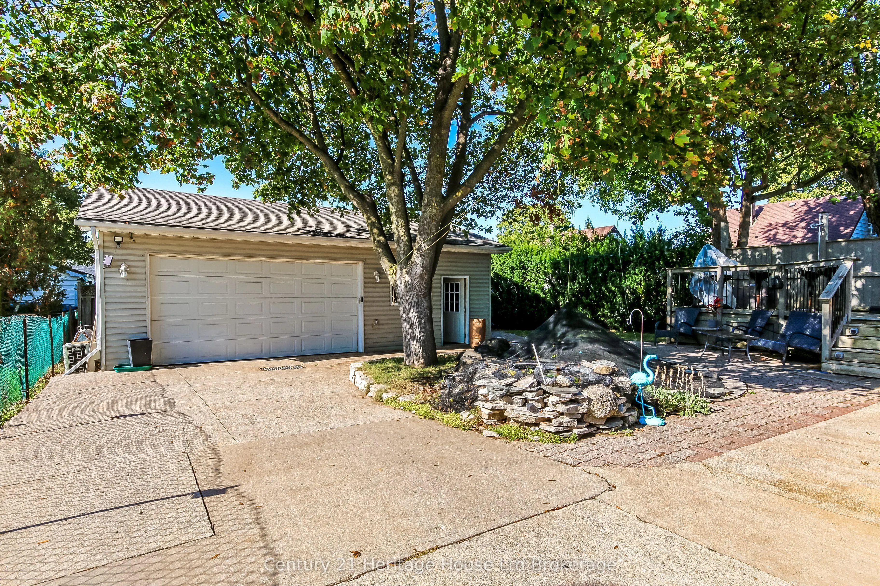 36 Alexander Drive
