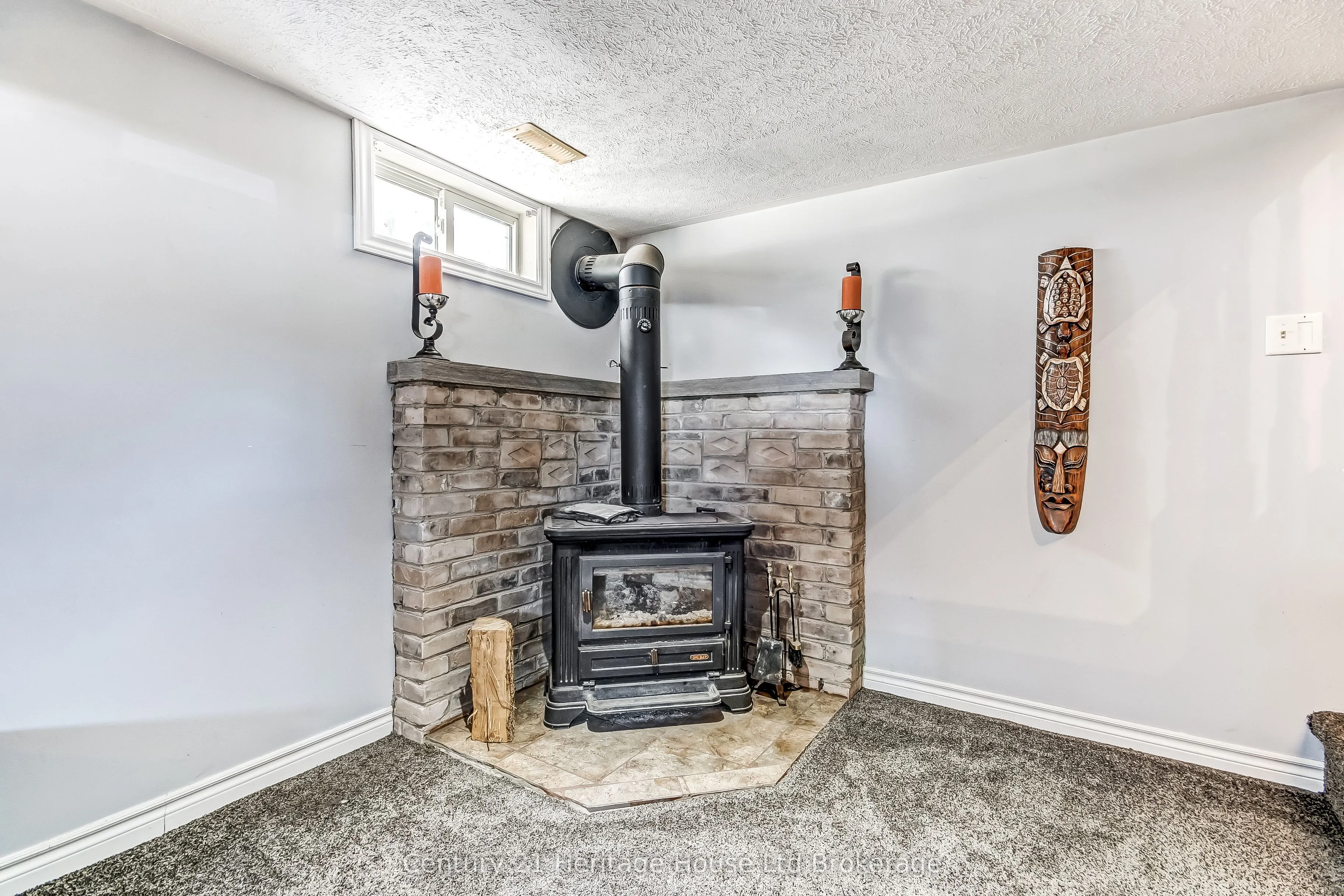 36 Alexander Drive