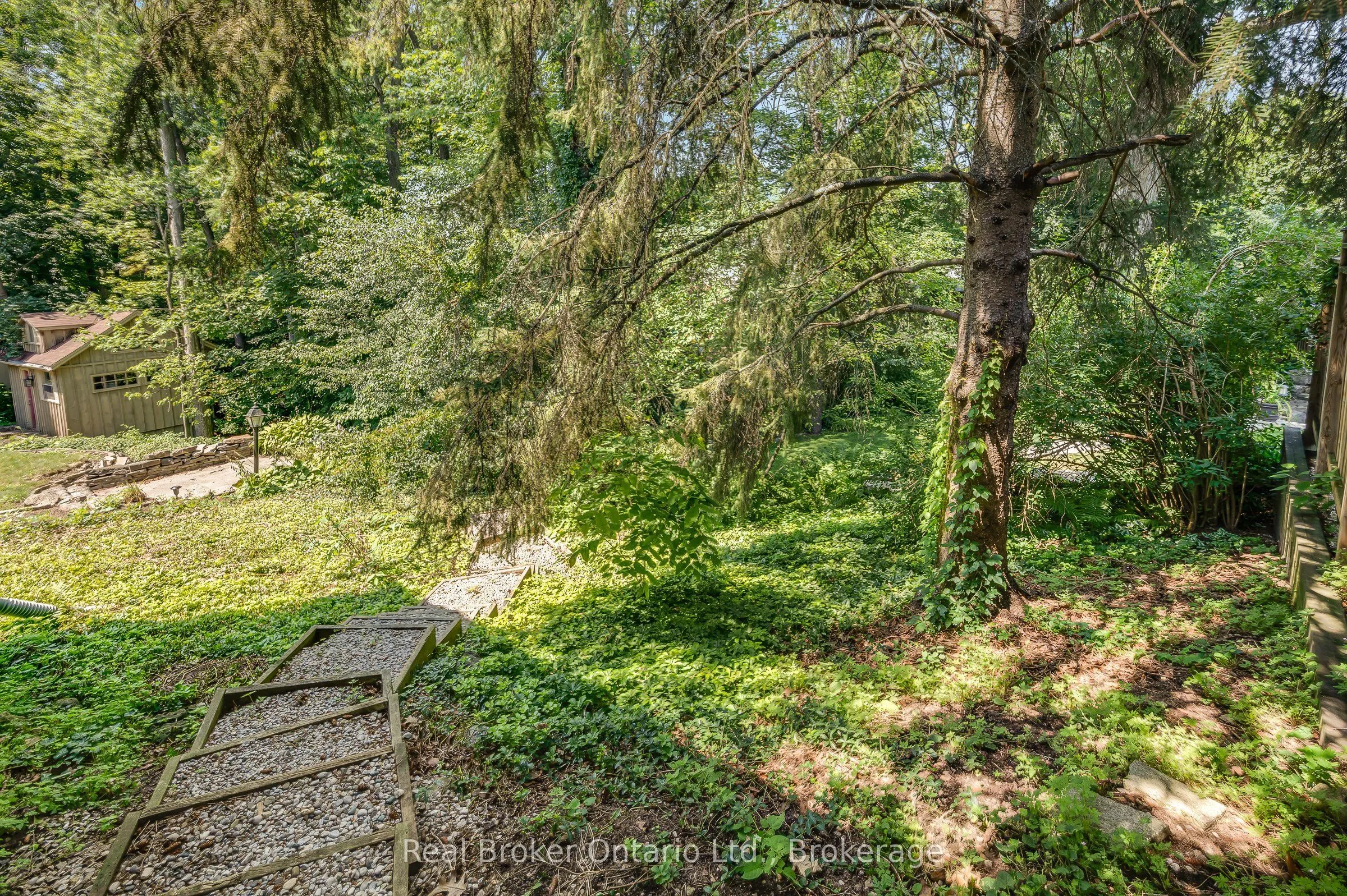 30 Westwood Crescent
