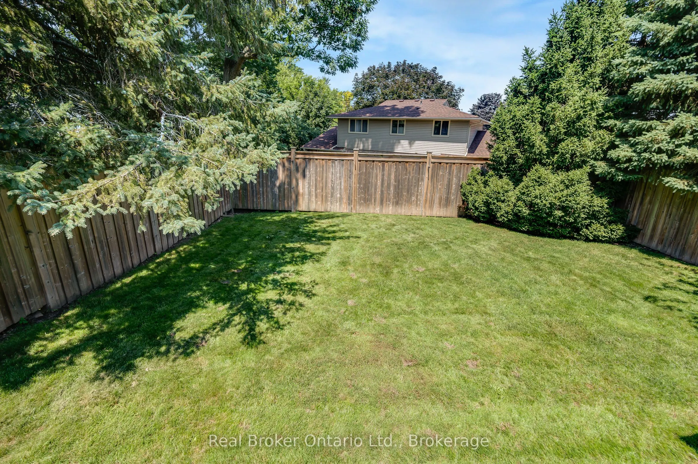 30 Westwood Crescent