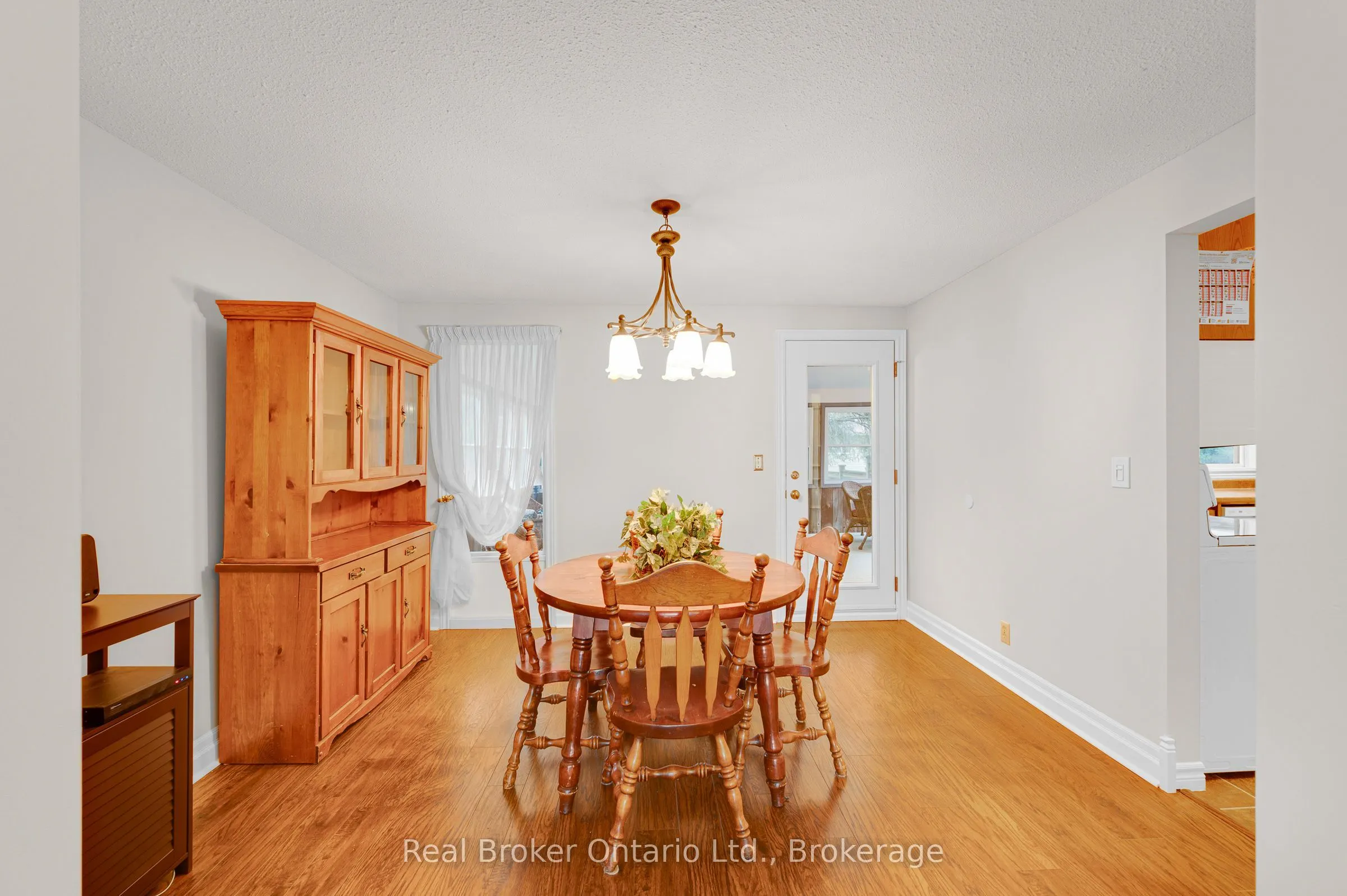30 Westwood Crescent