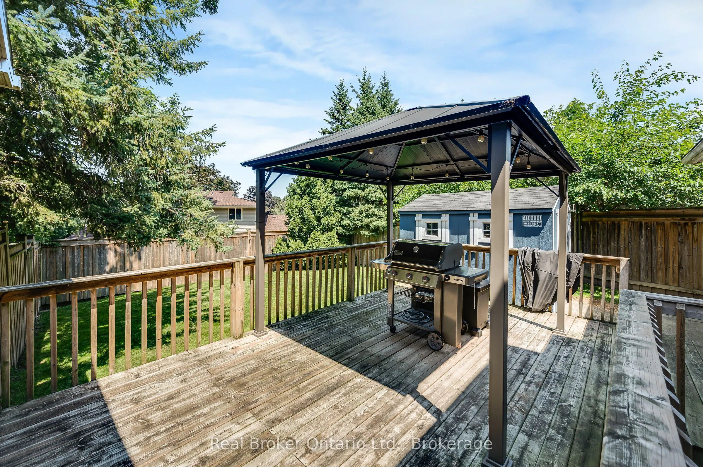 30 Westwood Crescent