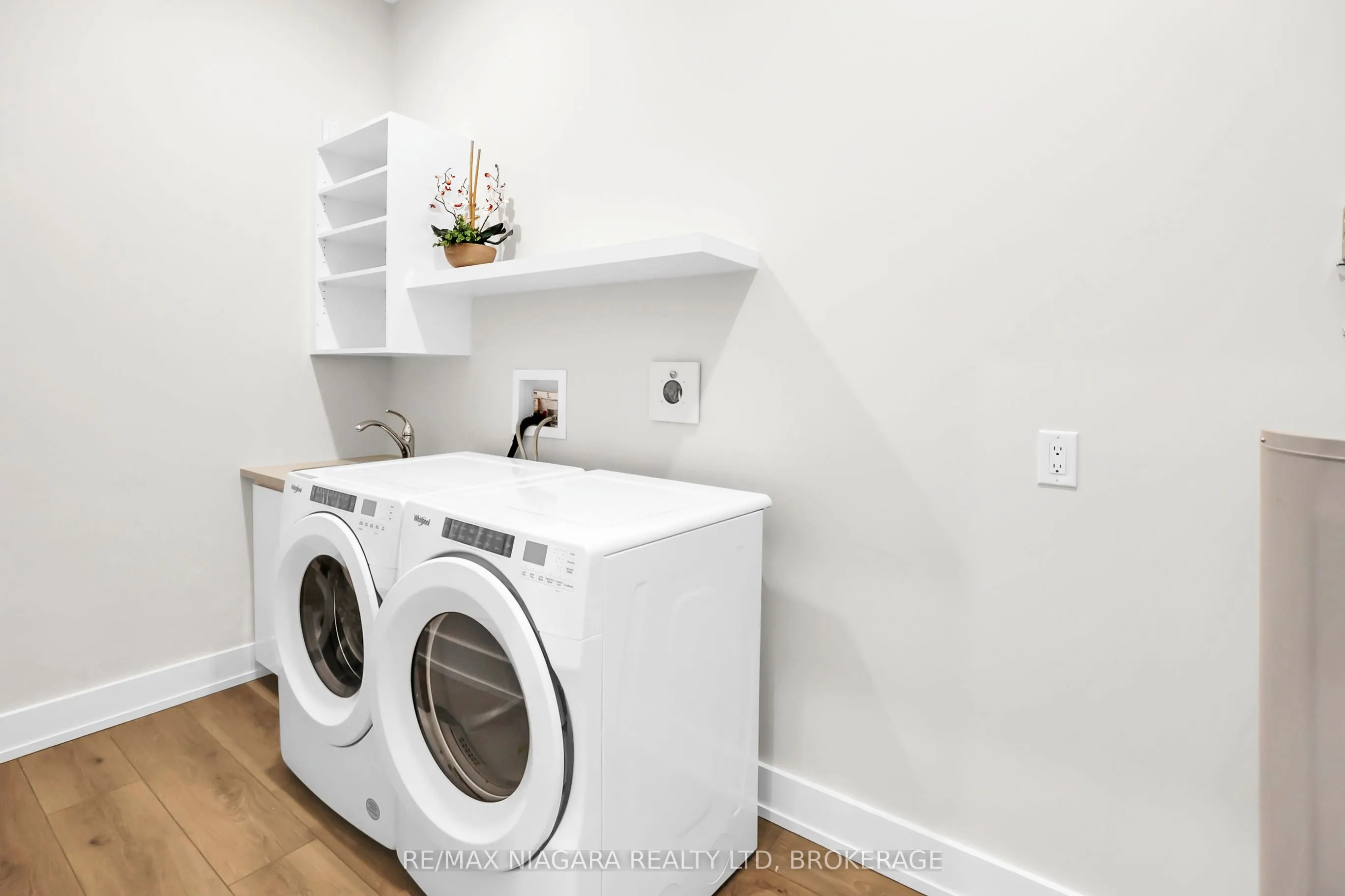 77 Yates Street #505