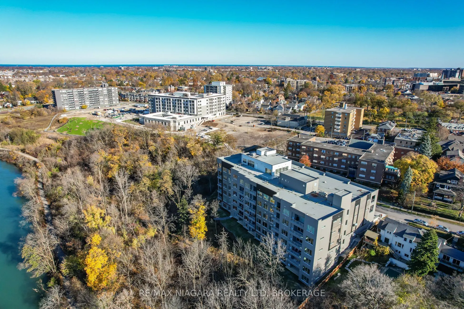 77 Yates Street #505