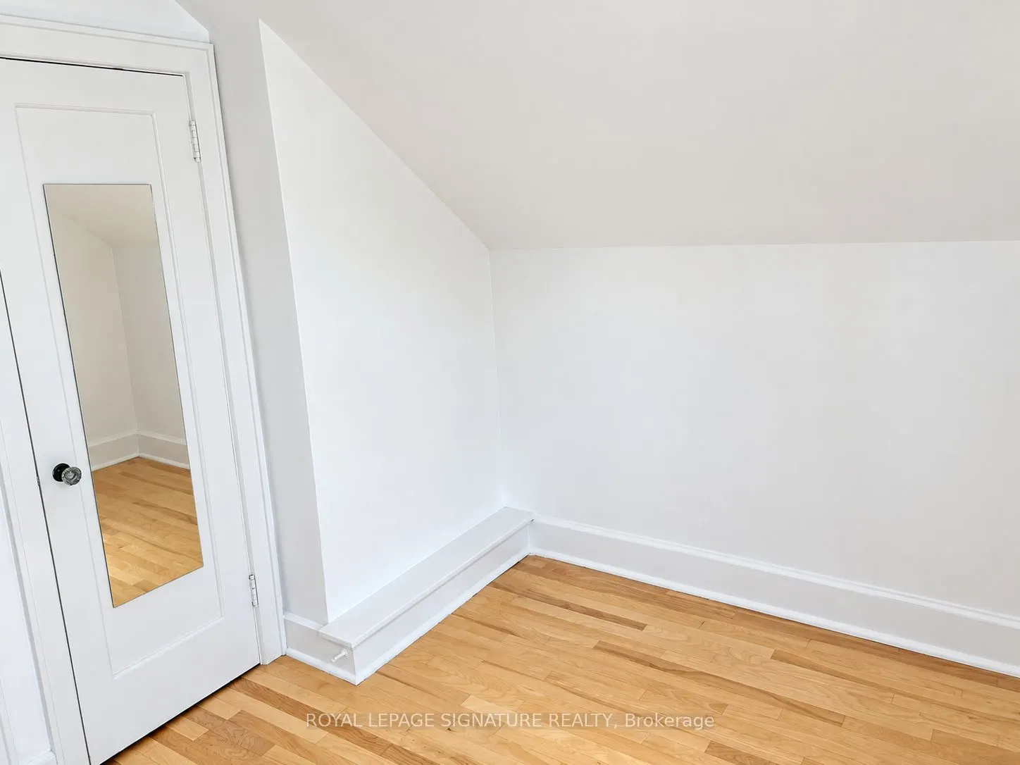 132 Bridgeport Road E #Upper