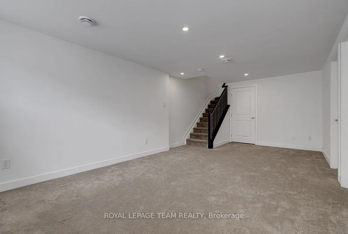 822 Chipping Circle