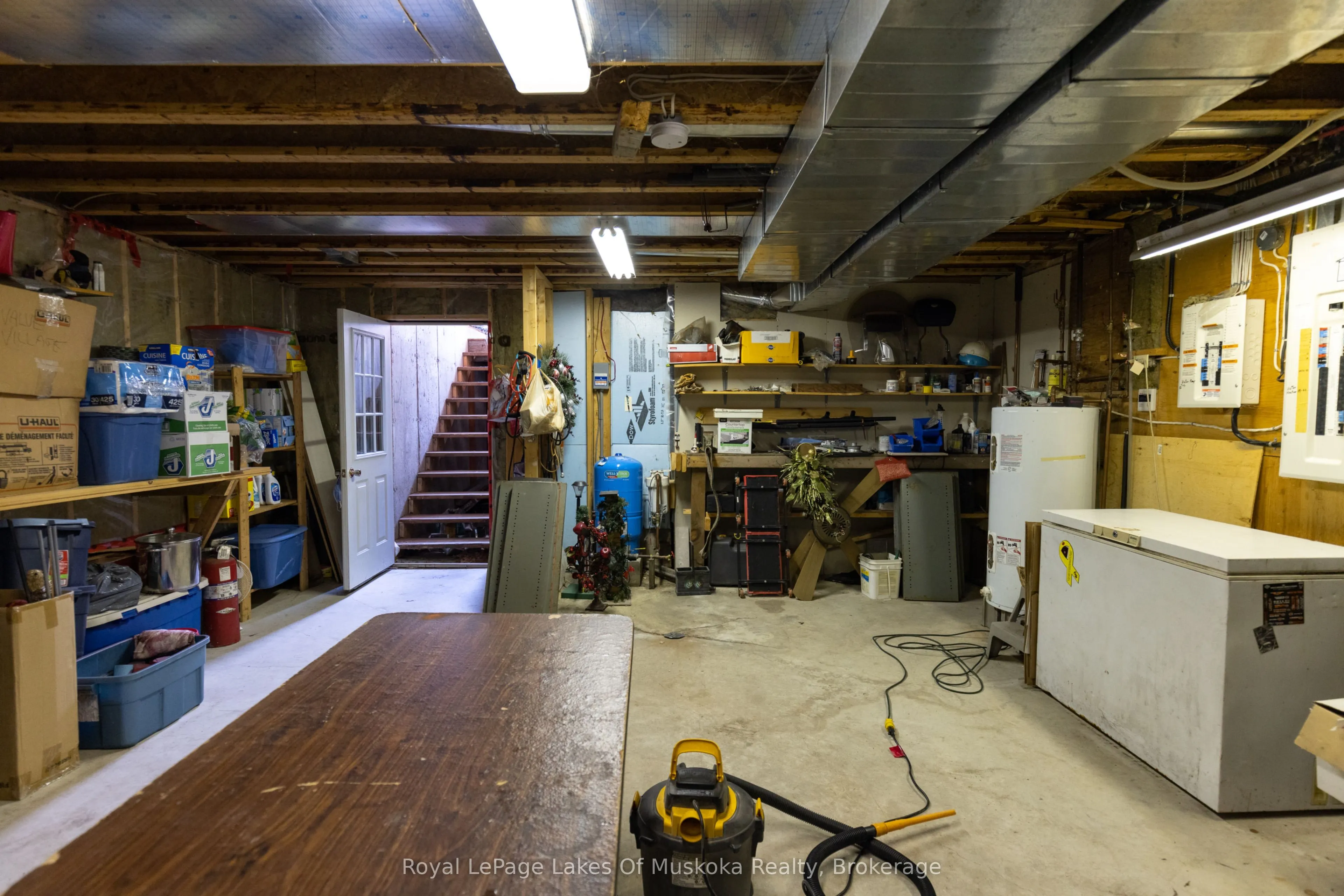 259 Lakeshore Road
