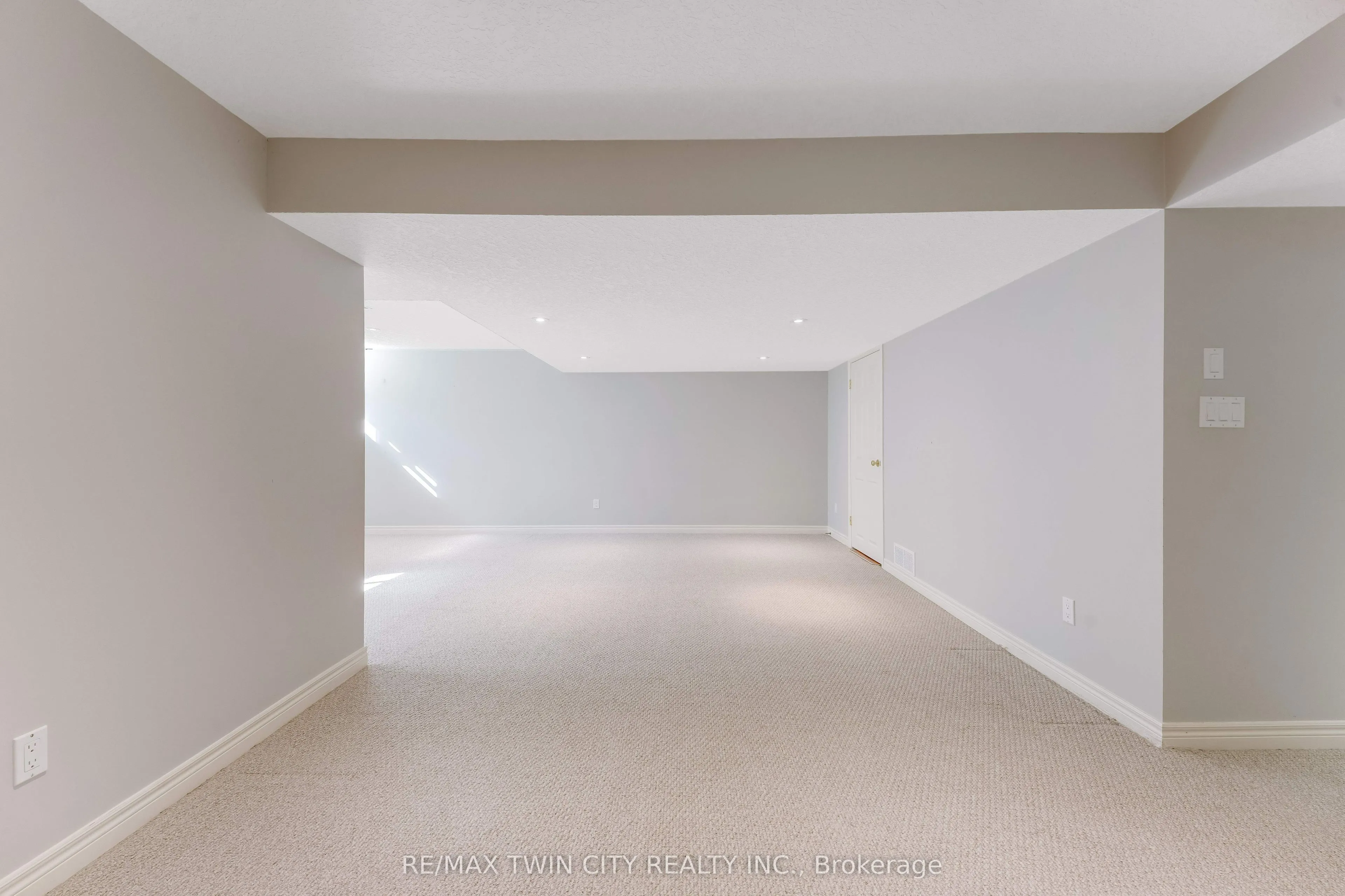 320 Brandenburg Place