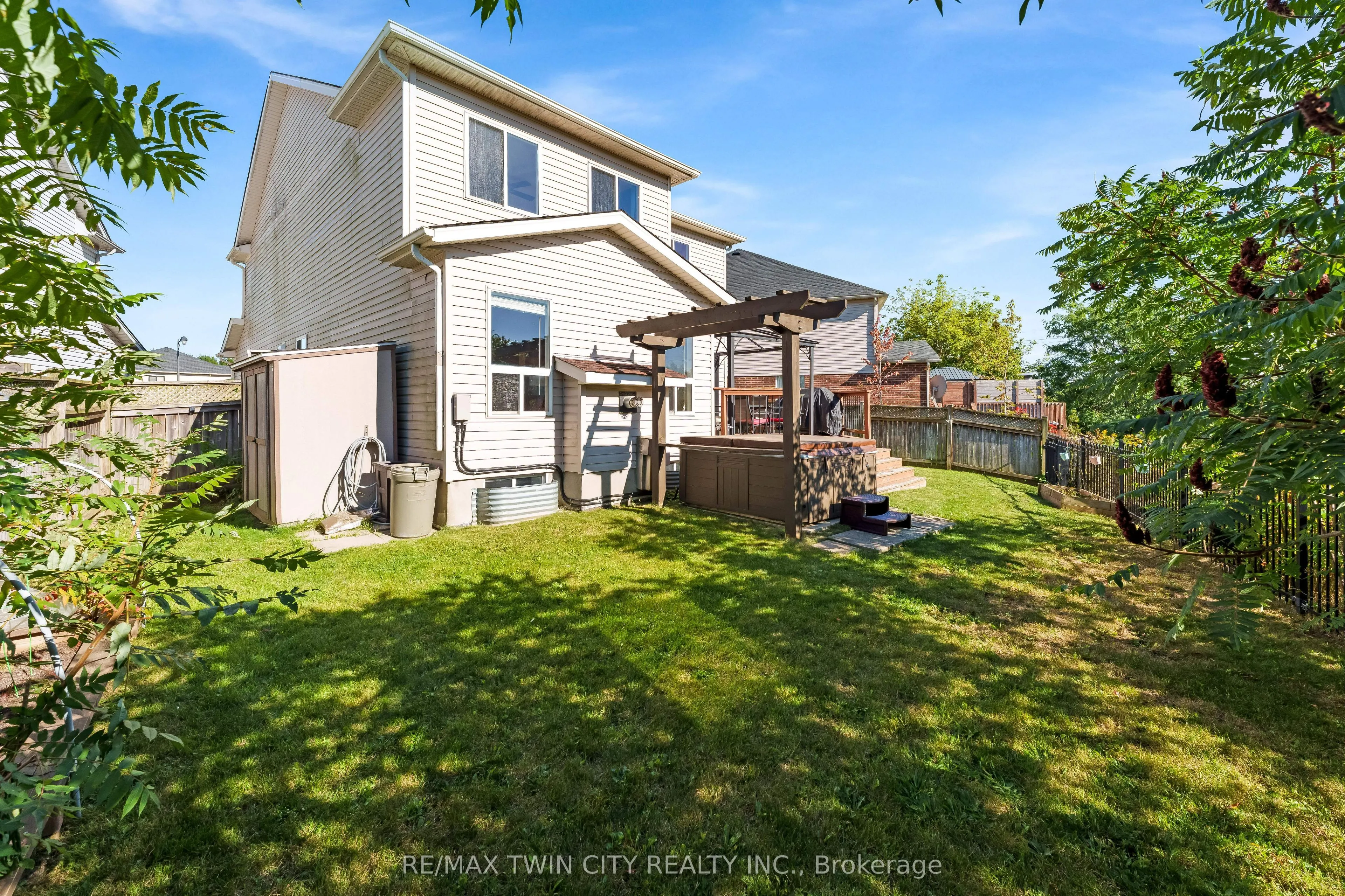 320 Brandenburg Place